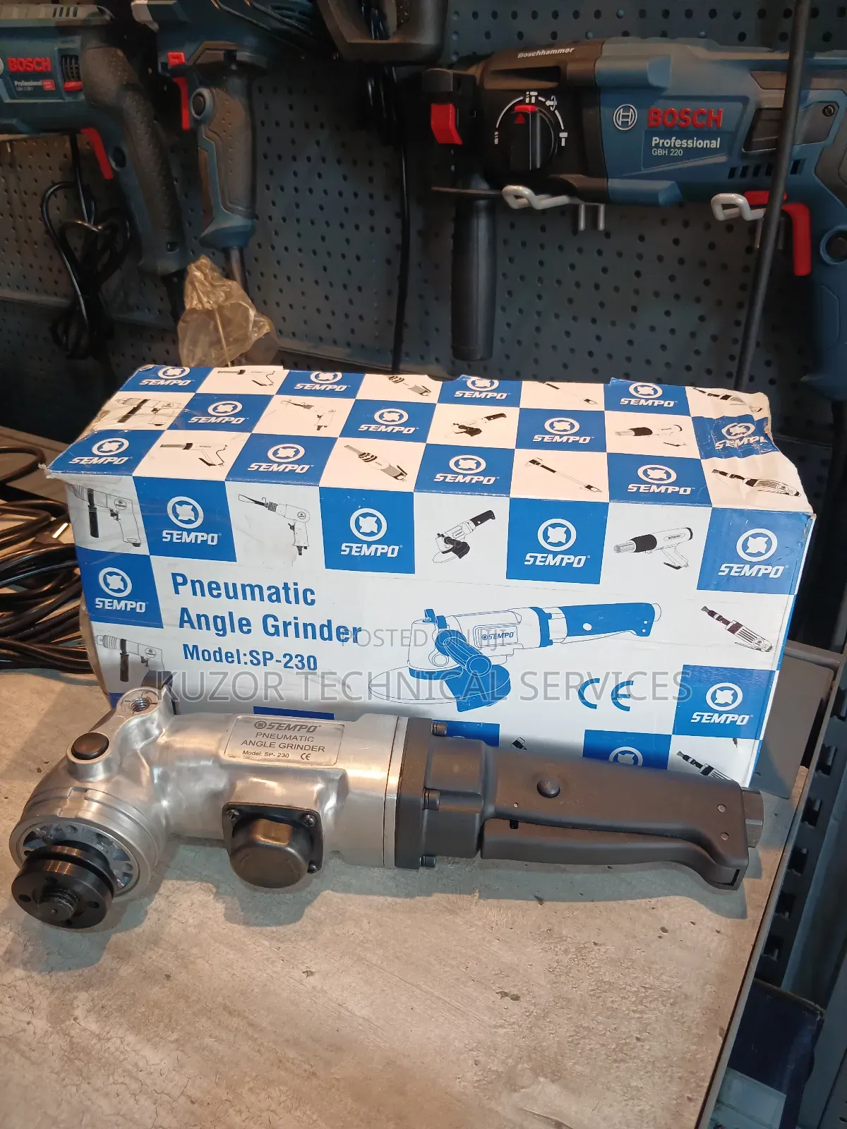 Pneumatic 9" Angle Grinder