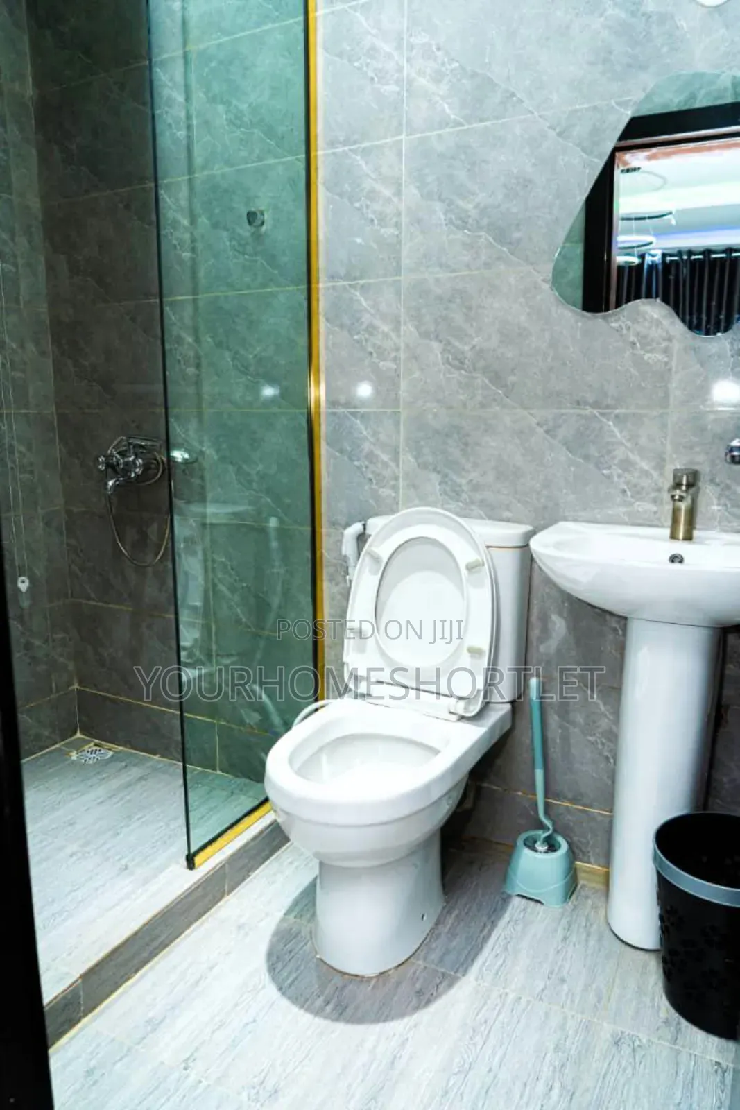 Luxury 3 Bedroom Apartment