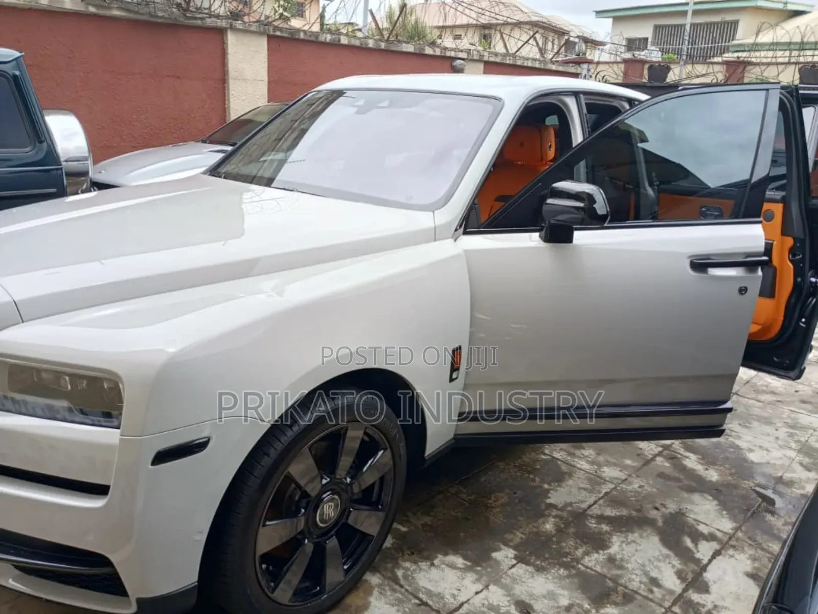 Royce Rolls Cullinan for Rent/ Hire