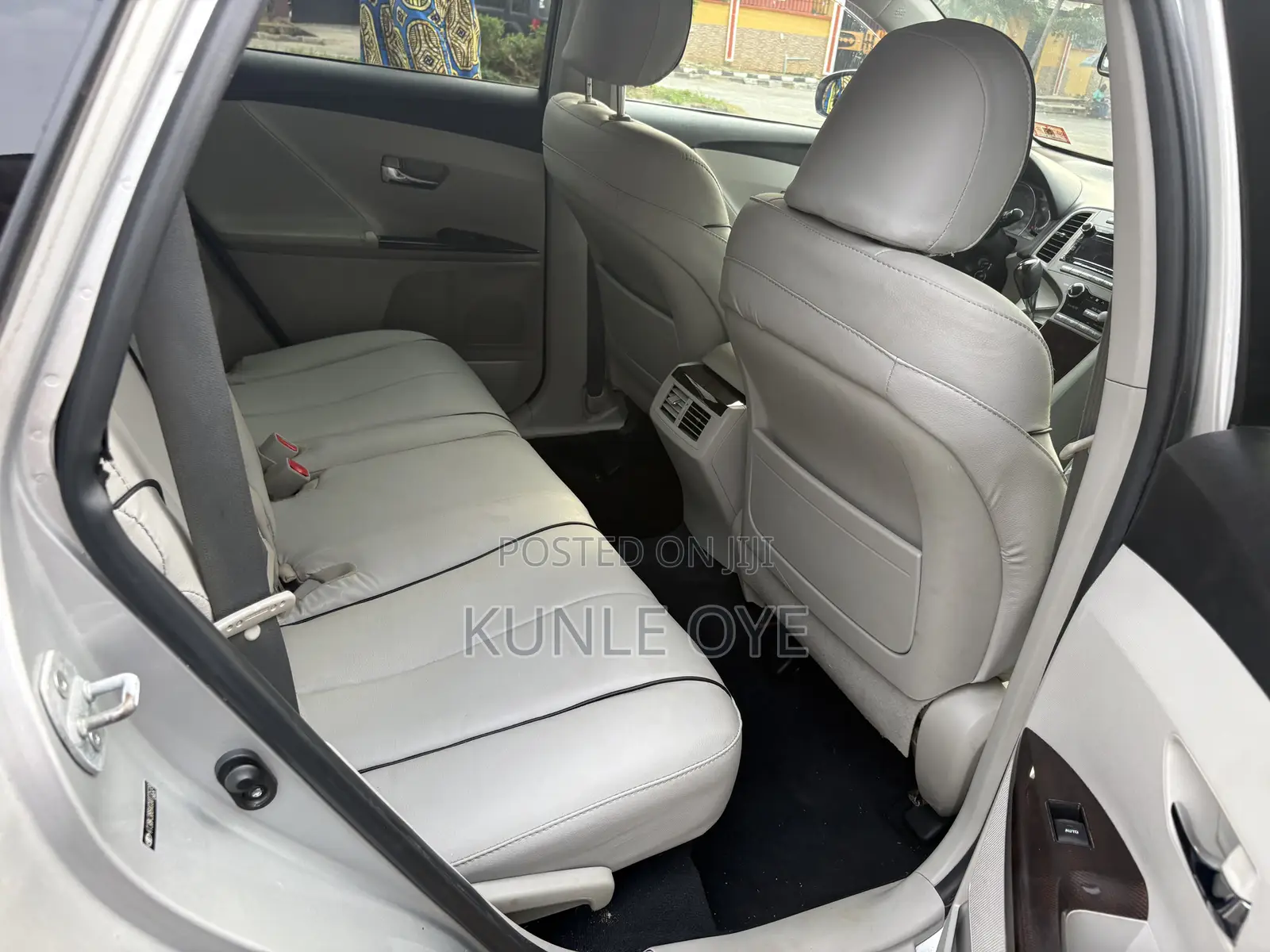 Toyota Venza AWD 2012 Silver