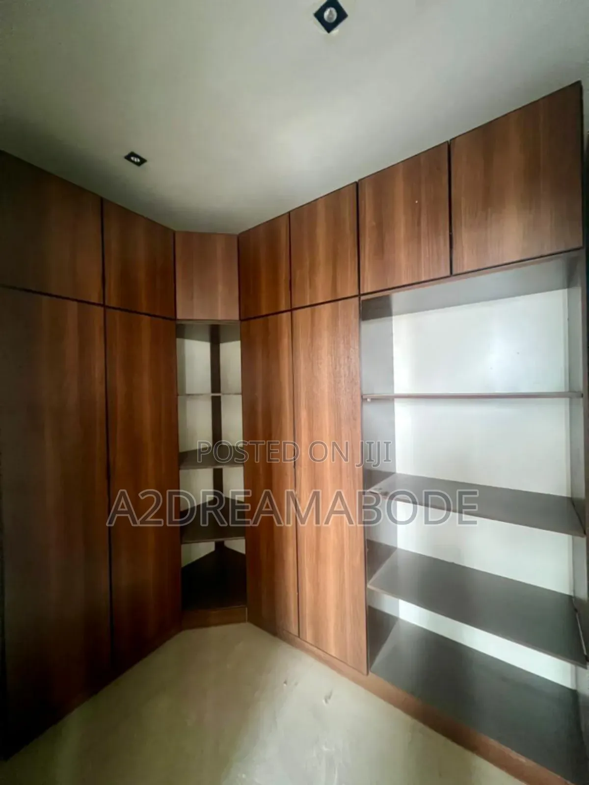 4bdrm Duplex in Ikeja Gra for sale
