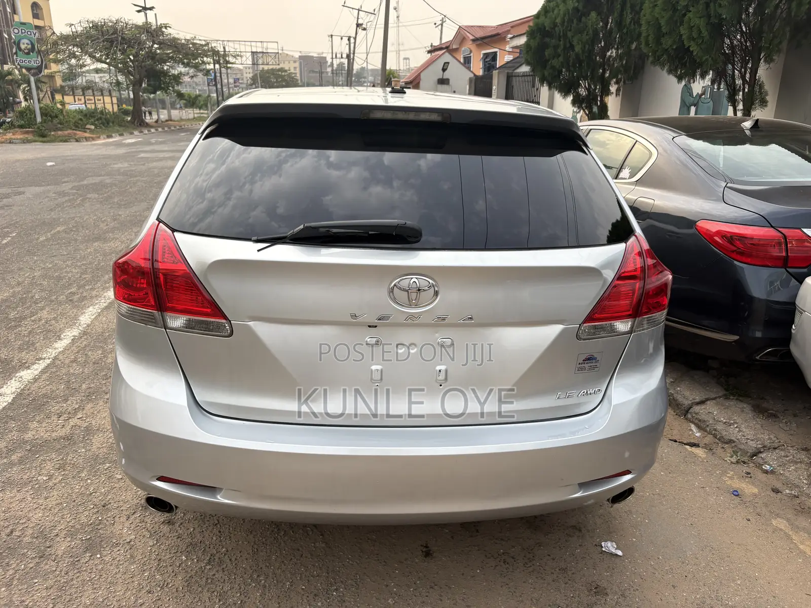 Toyota Venza AWD 2012 Silver
