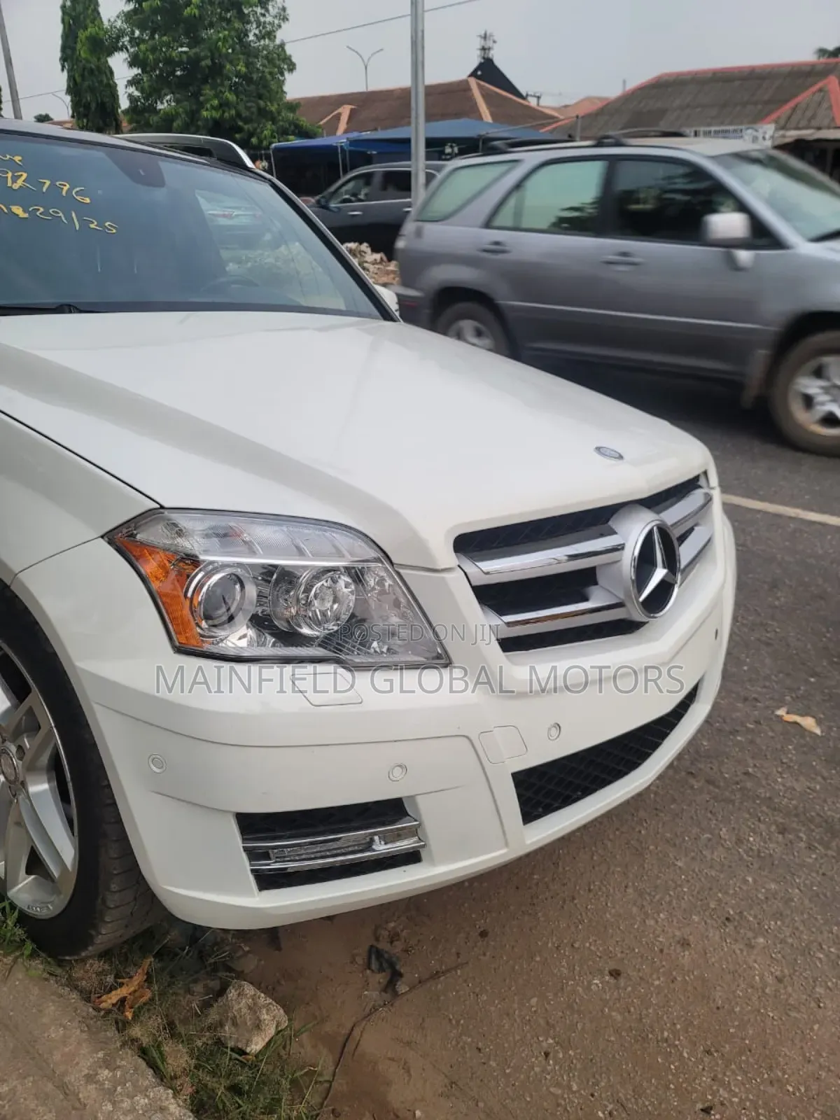 Mercedes-Benz GLK-Class 350 4MATIC 2012 White