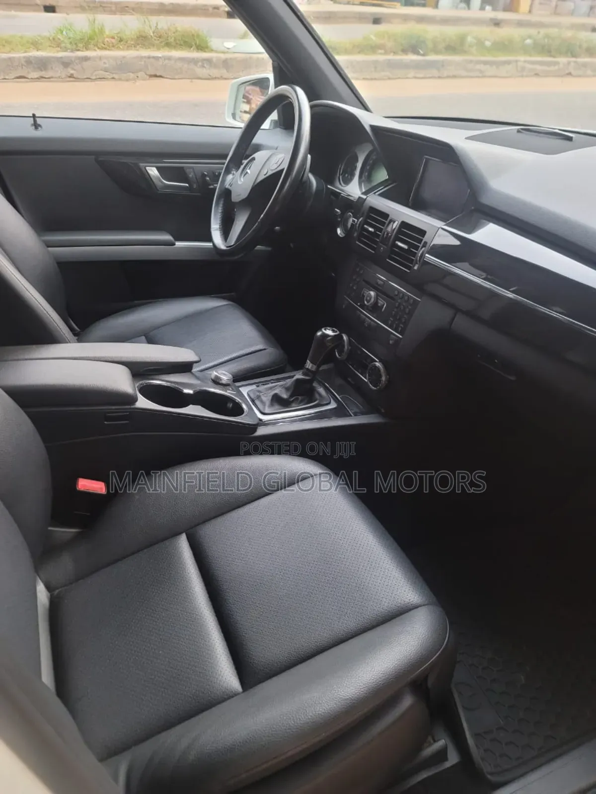 Mercedes-Benz GLK-Class 350 4MATIC 2012 White
