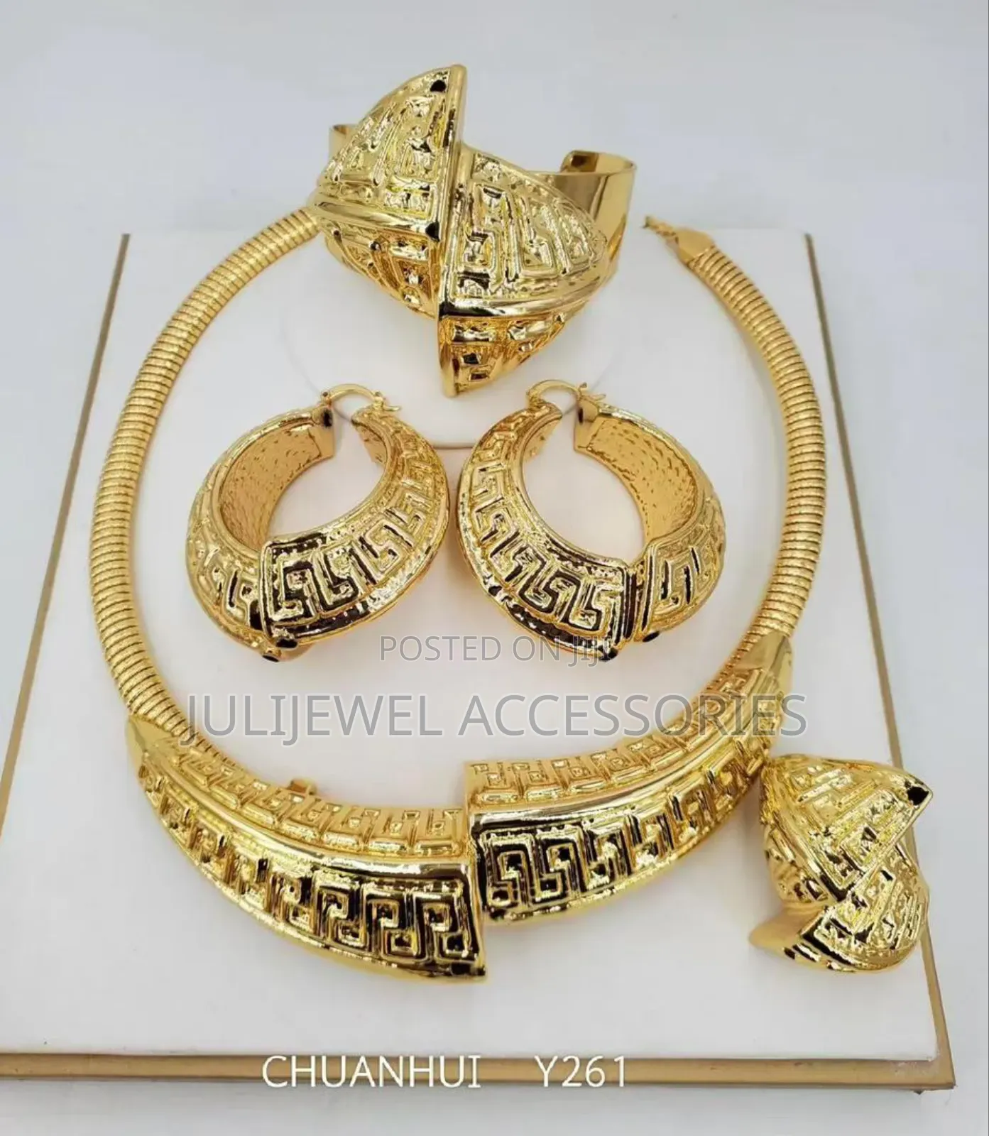 High Quality Non Tarnish Jewelry Set of 4.