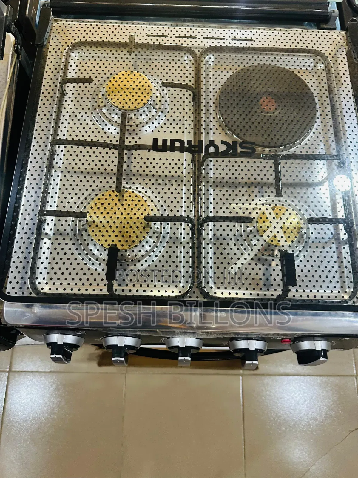 Skyrun Gascooker 50x50, 3b, 1eletric | Auto Ignition| Low Gas Usage