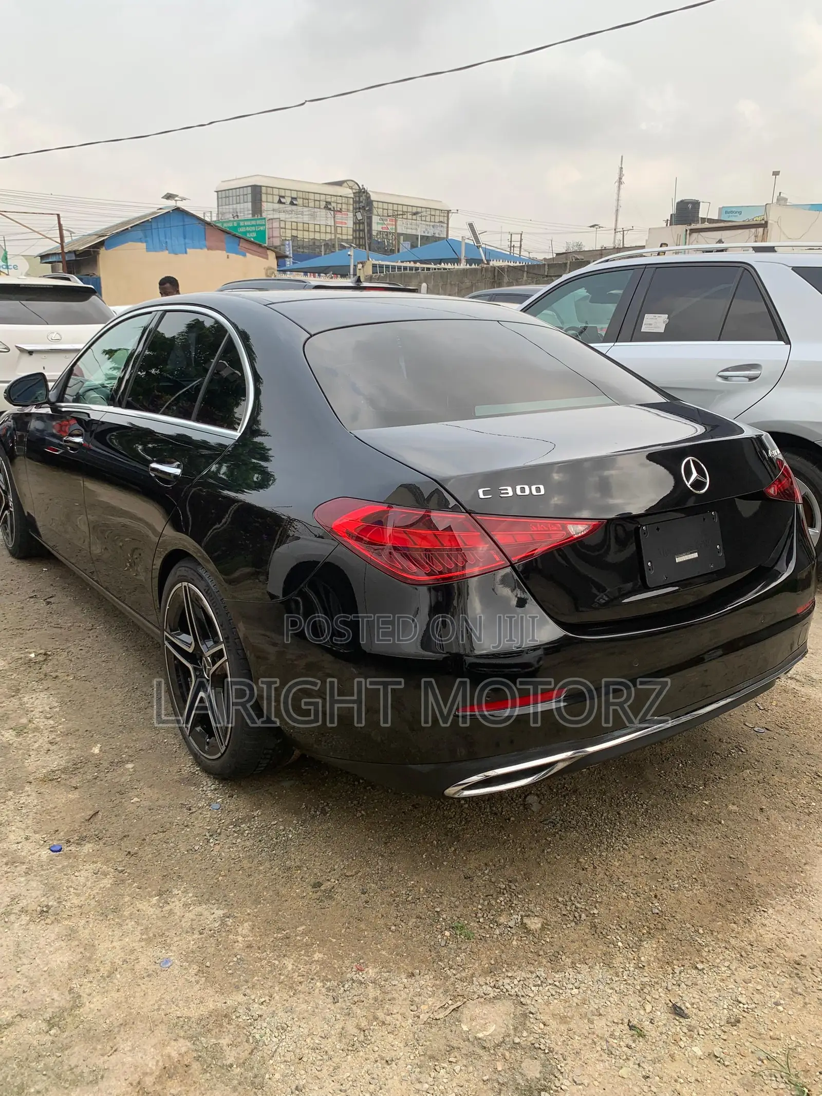 Mercedes-Benz C300 2024 Black