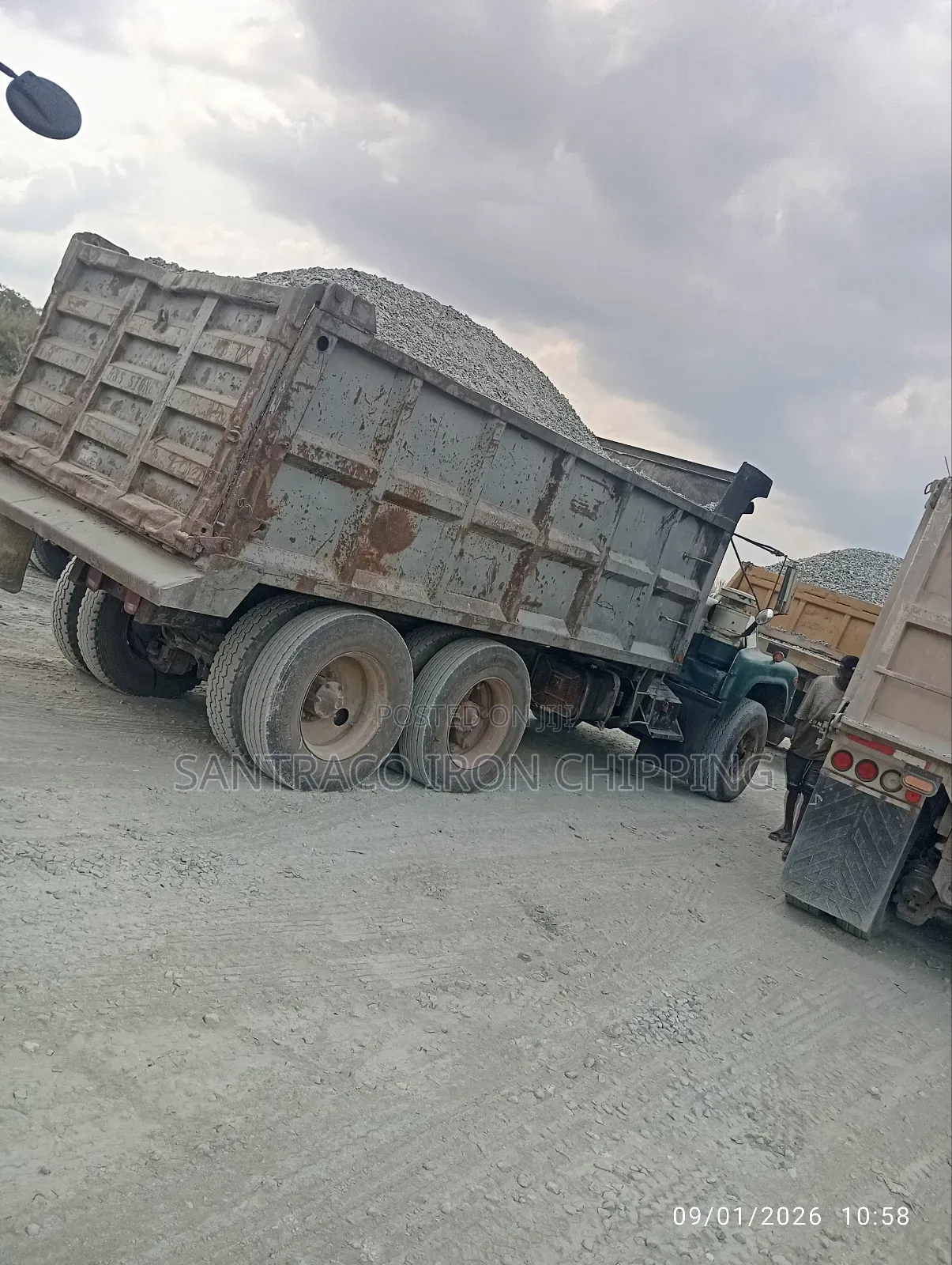Premium Black Chippings and Granite