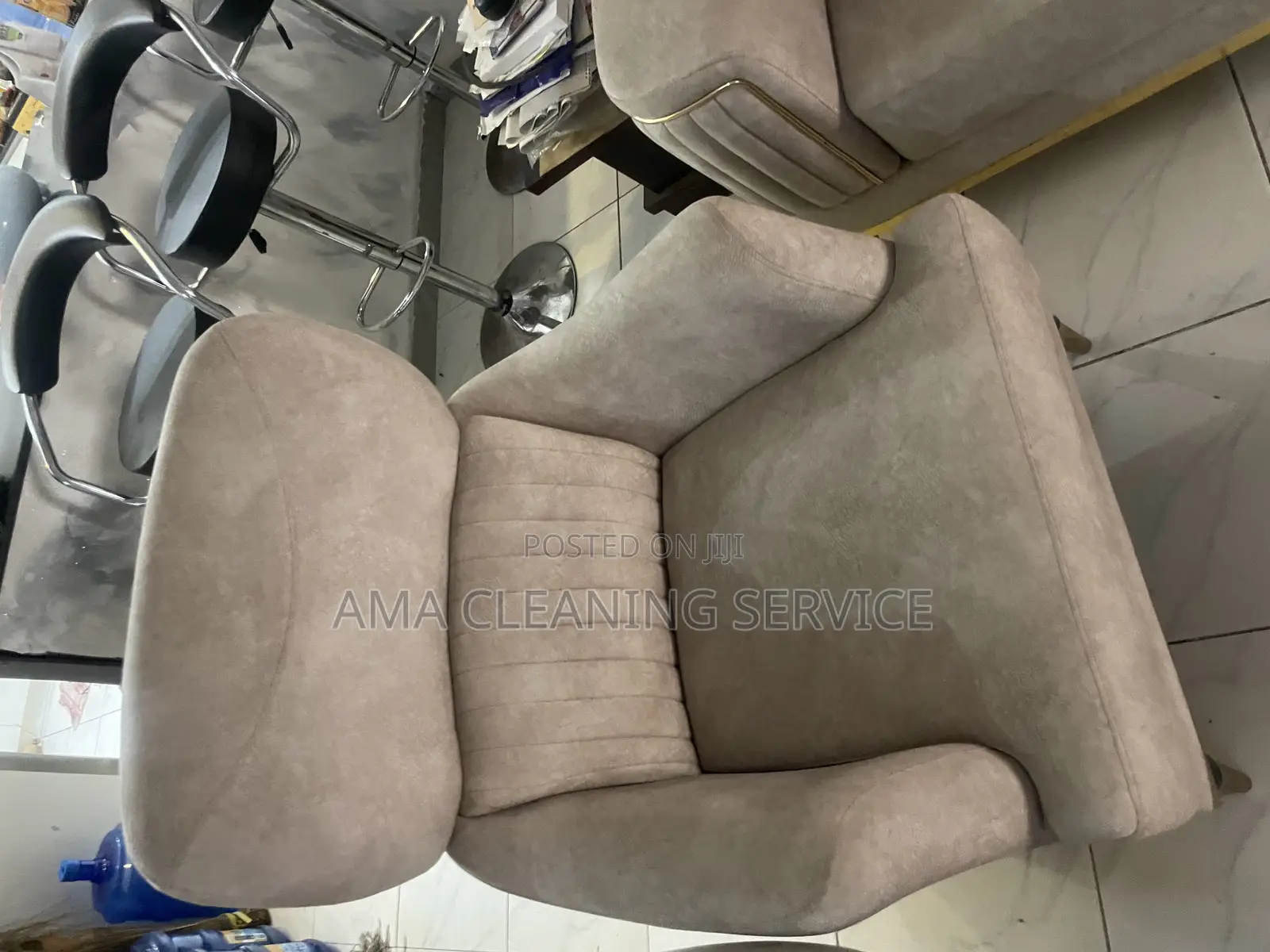 Upholstery Cleaning Service