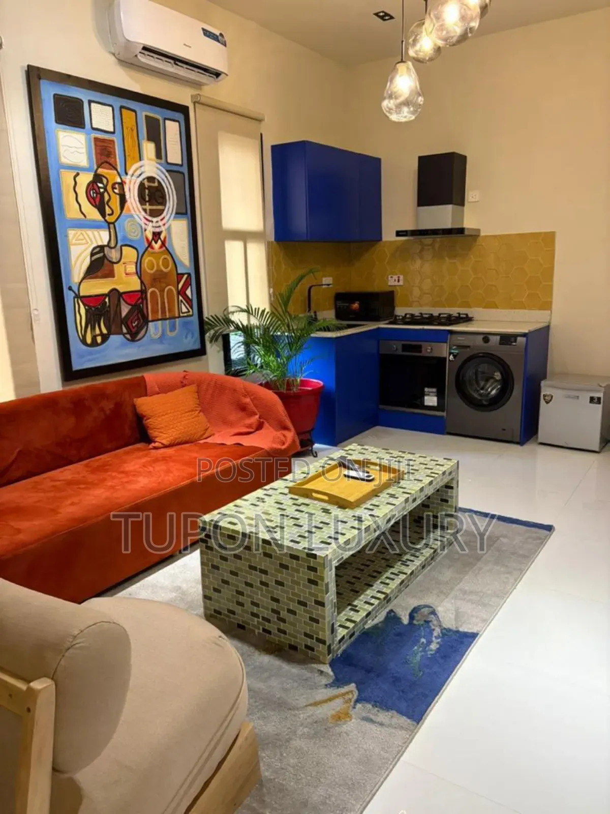 Luxe Studio Apartment With Pool, Gym and Rooftop Sea View