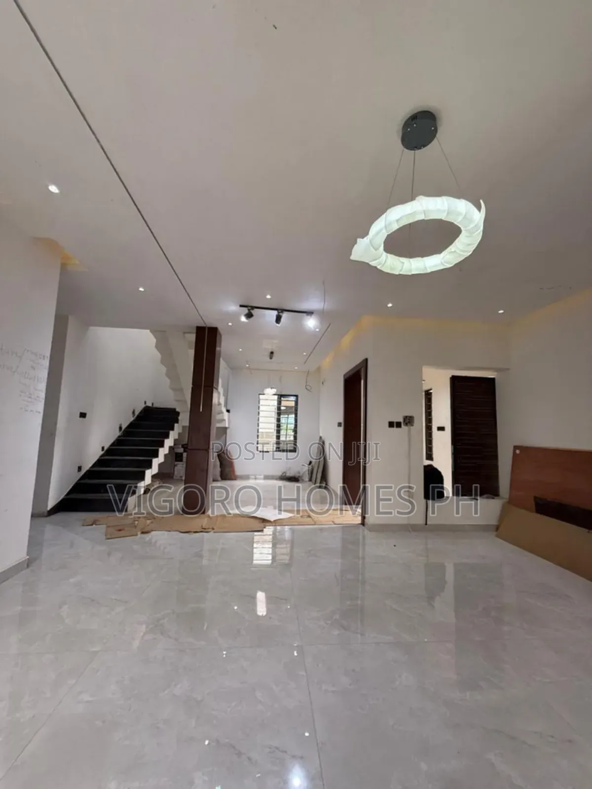 4bdrm Duplex in Shell Cooperative, Eliozu for sale