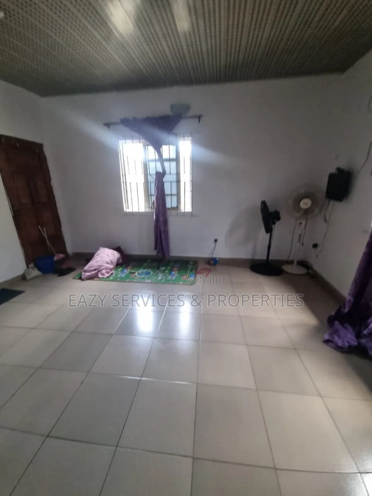 8bdrm Bungalow in Ibeju for sale