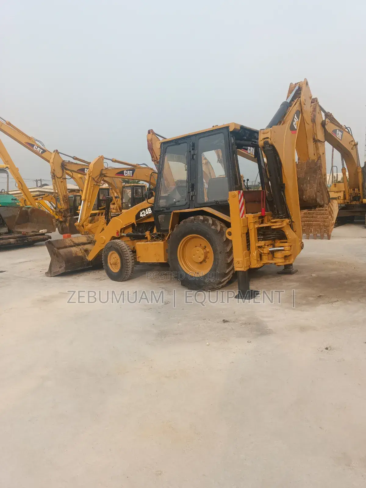Caterpillar Backhoe Loader 424b for Sale. 98m Naira Only.