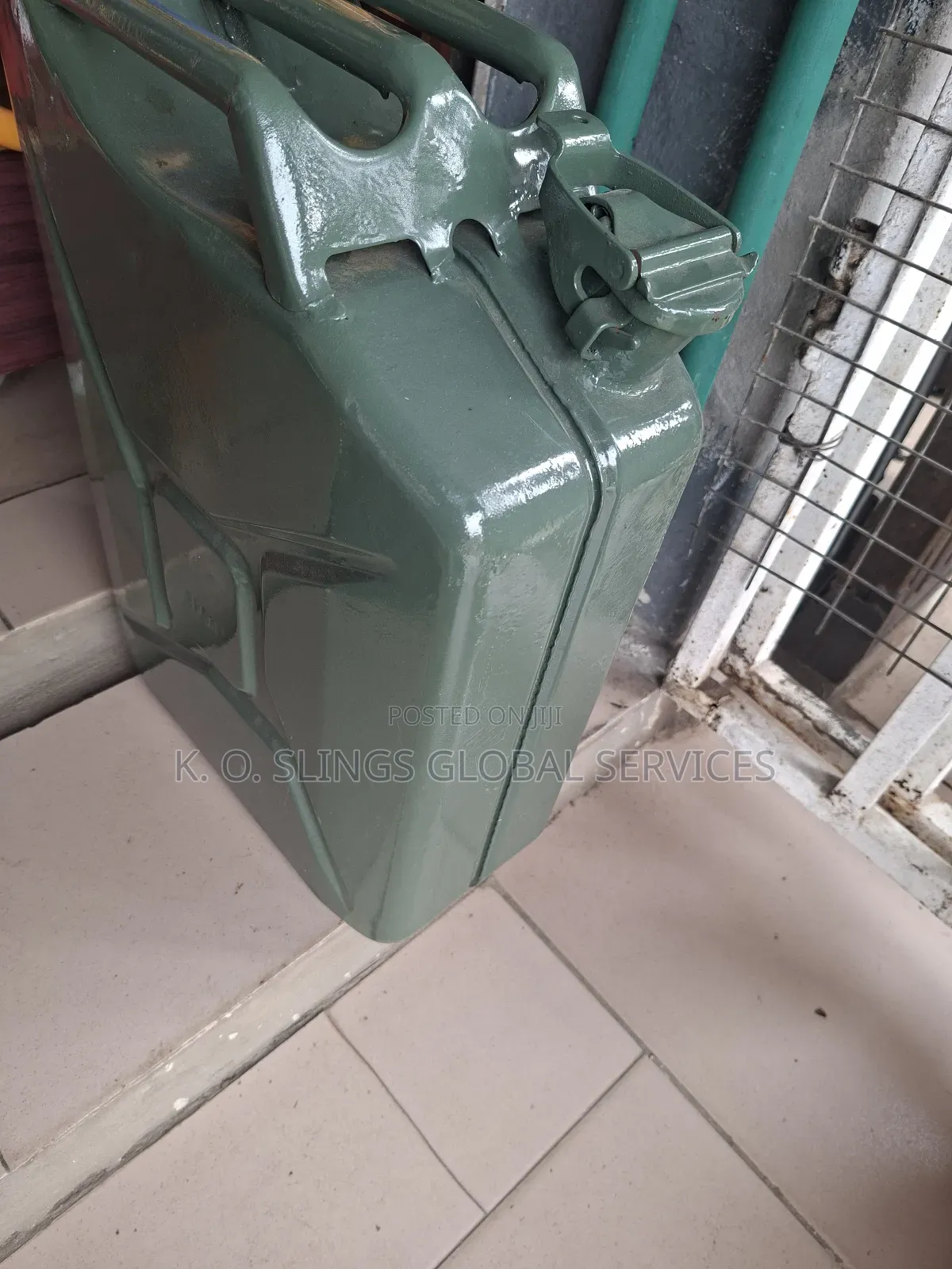 Army Jerry Can 20litrs