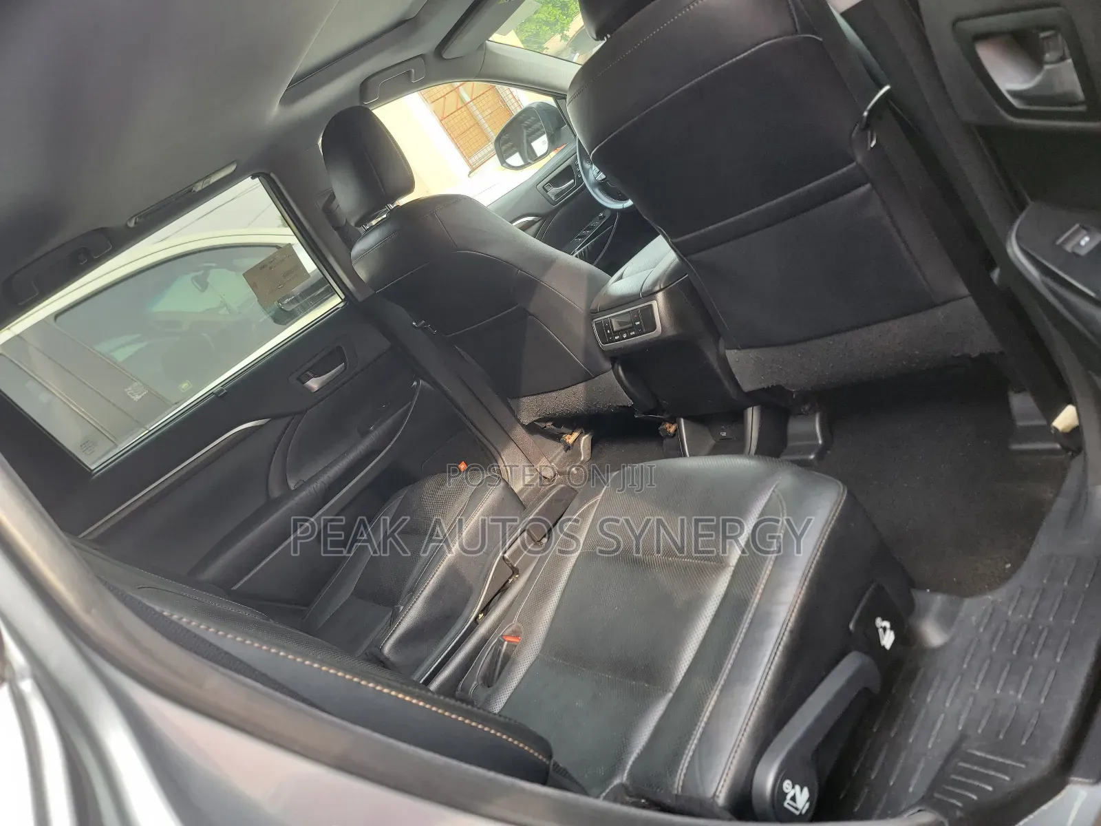 Toyota Highlander Limited V6 4x2 (3.5L 6cyl 6A) 2016 Gray