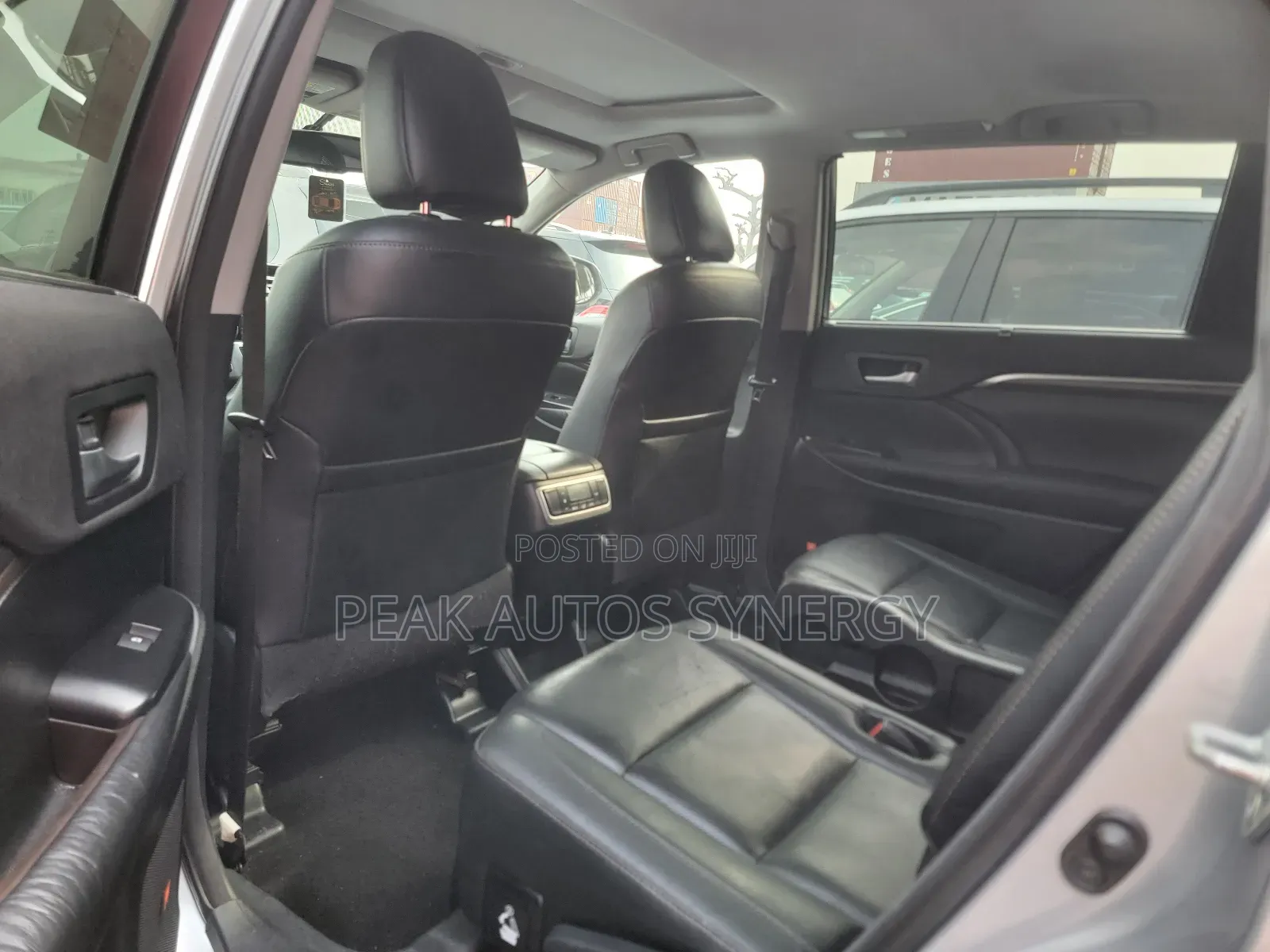 Toyota Highlander Limited V6 4x2 (3.5L 6cyl 6A) 2016 Gray