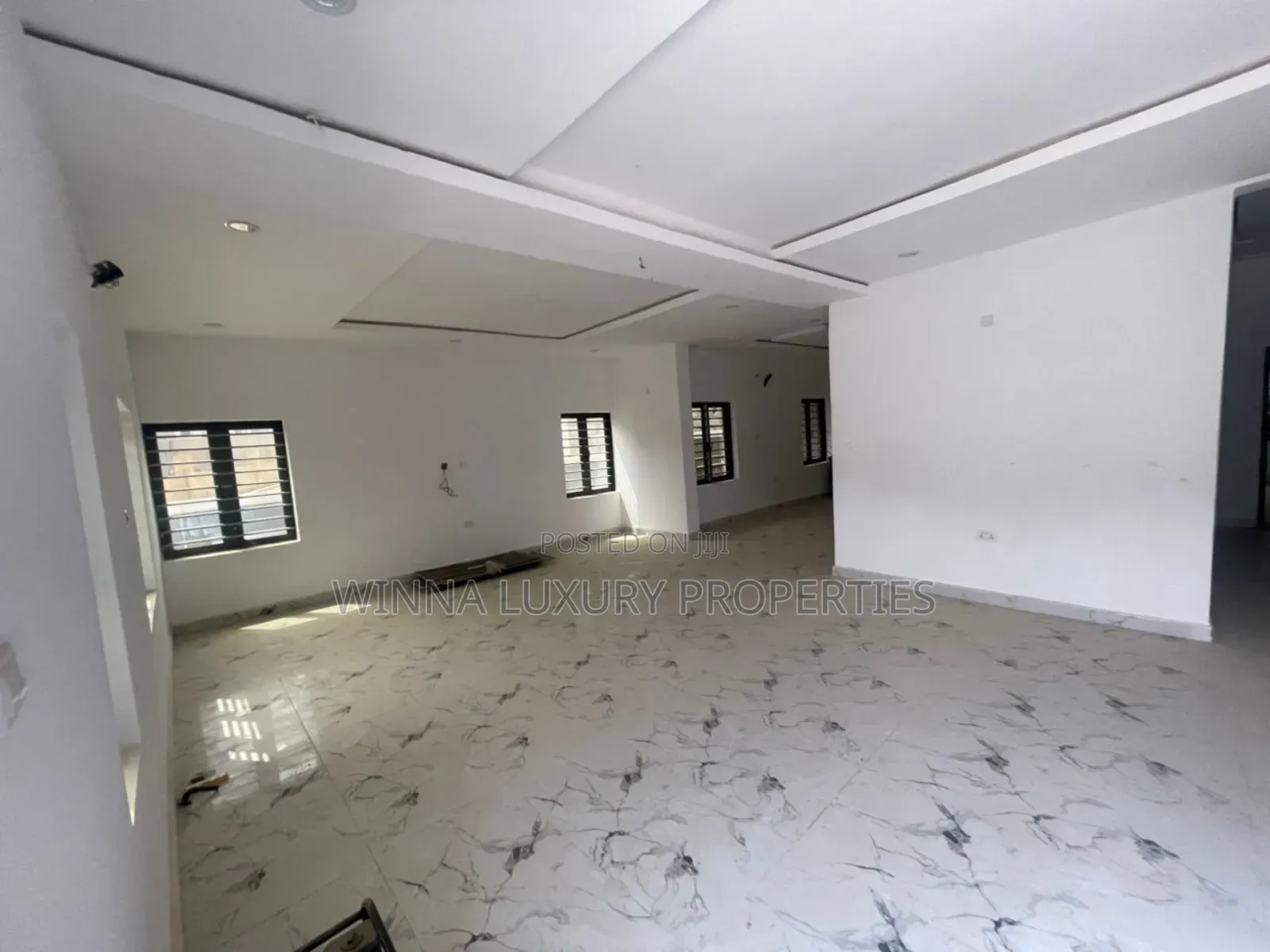 5bdrm Duplex in Nut Opposite River, Lugbe District for sale