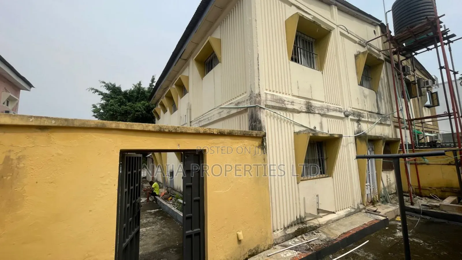 4 Bedroom Duplex at Dolphin Estate, Ikoyi for Office Use