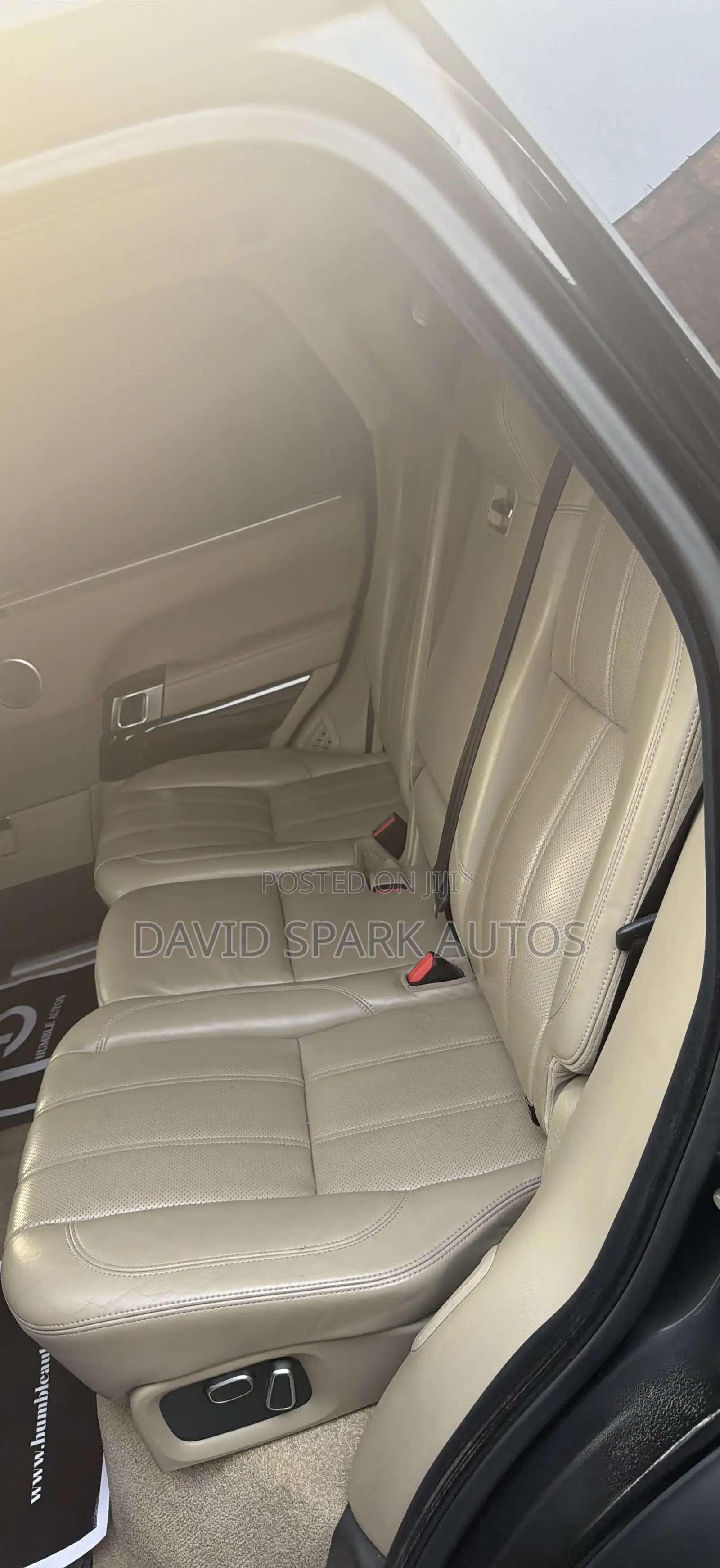 Land Rover Range Rover Vogue 2015 Black