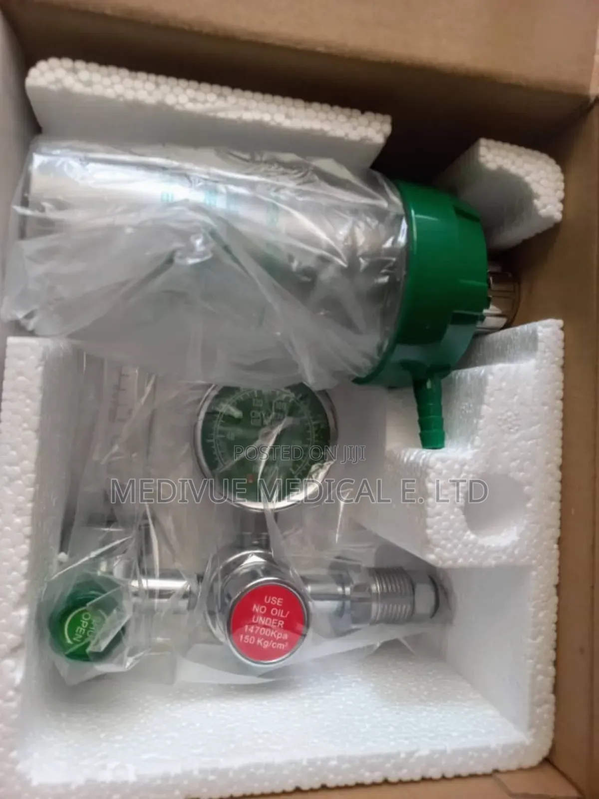 Oxygen Regulator Side