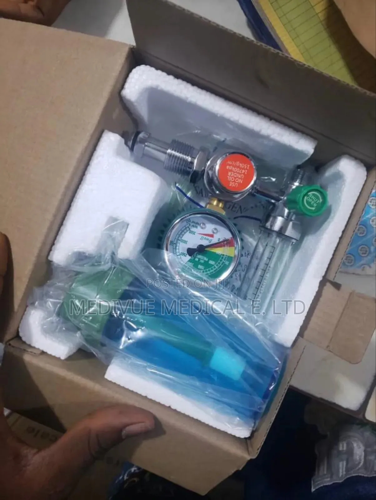 Oxygen Regulator Side