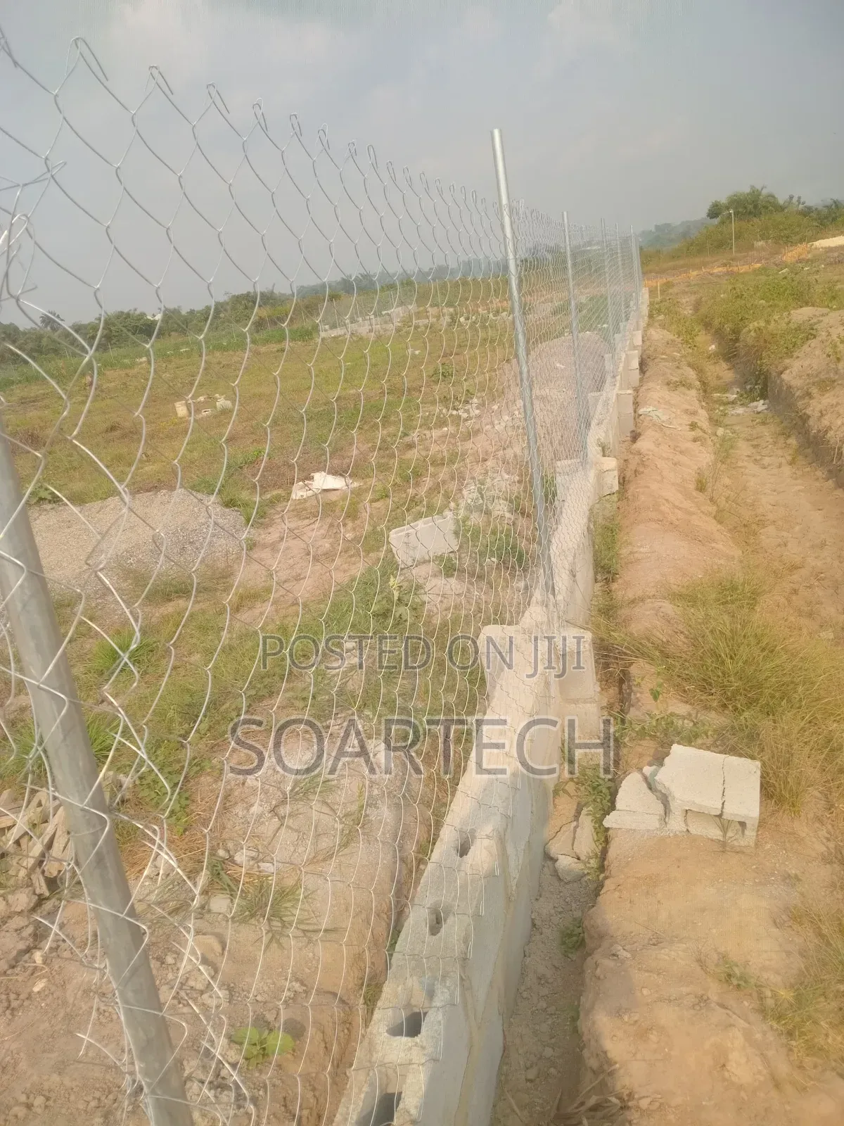 Chain Link Fencing Wifh Dwarf Brick Fencing