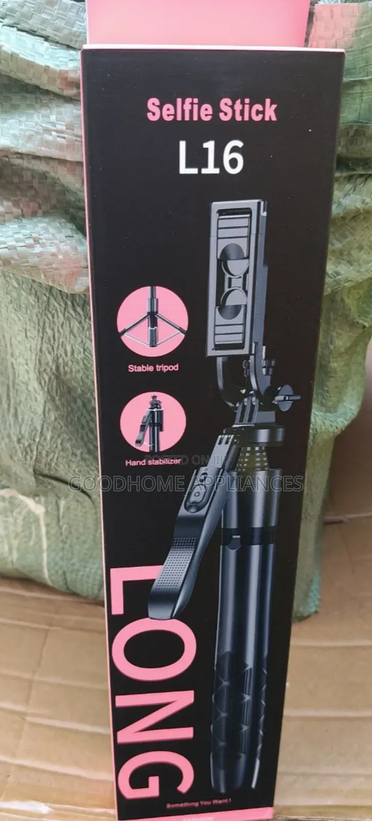 L16 Selfie Stick