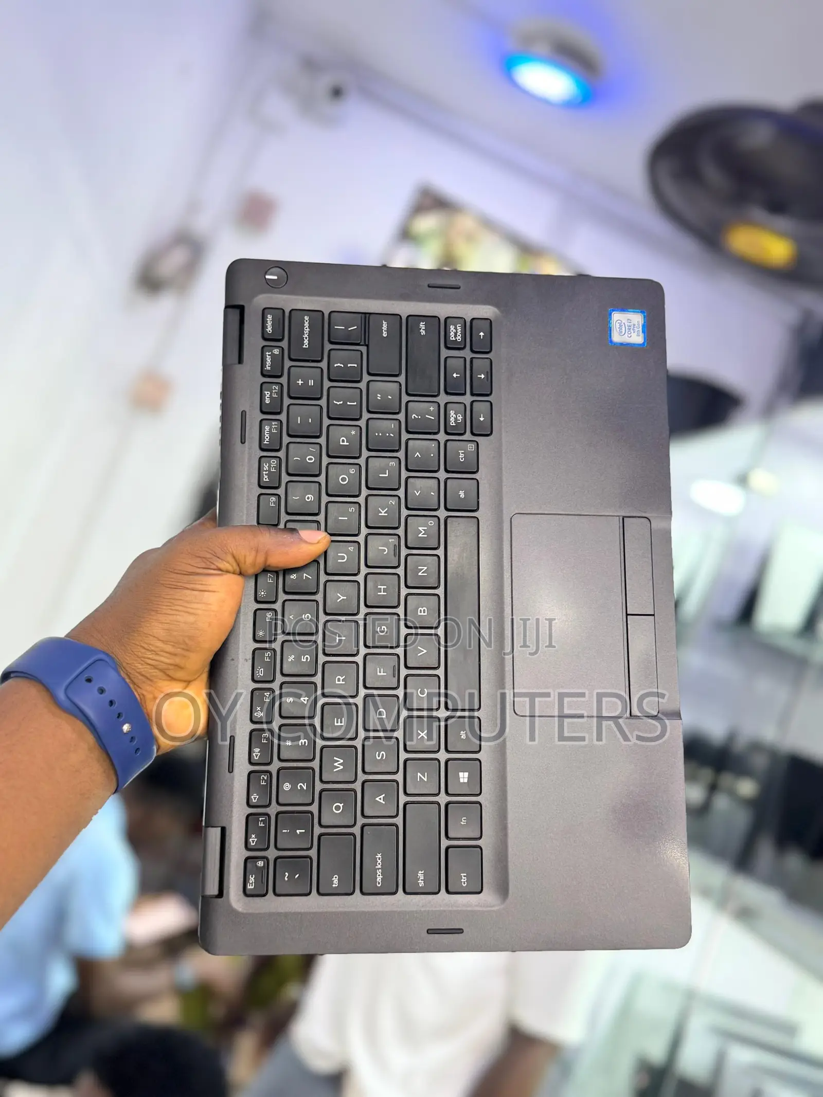 Laptop Dell Latitude 5300 8GB Intel Core i7 SSD 256GB