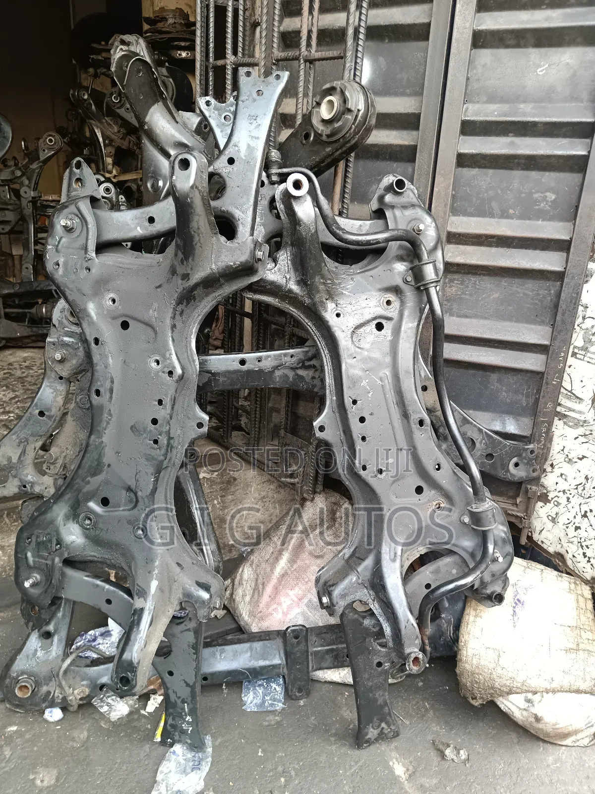 Front Engine Beam Toyota Matrix