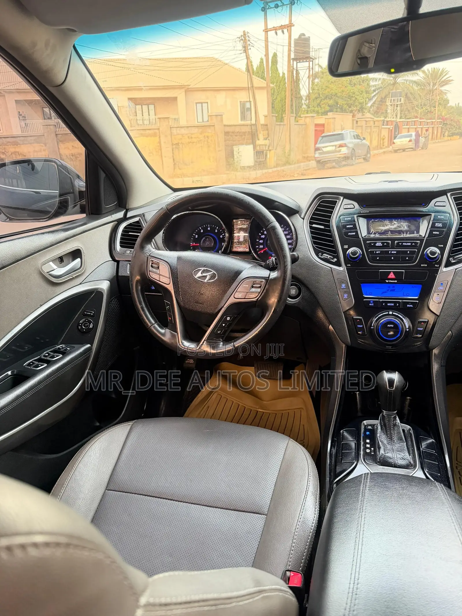 Hyundai Santa Fe 2014 Black