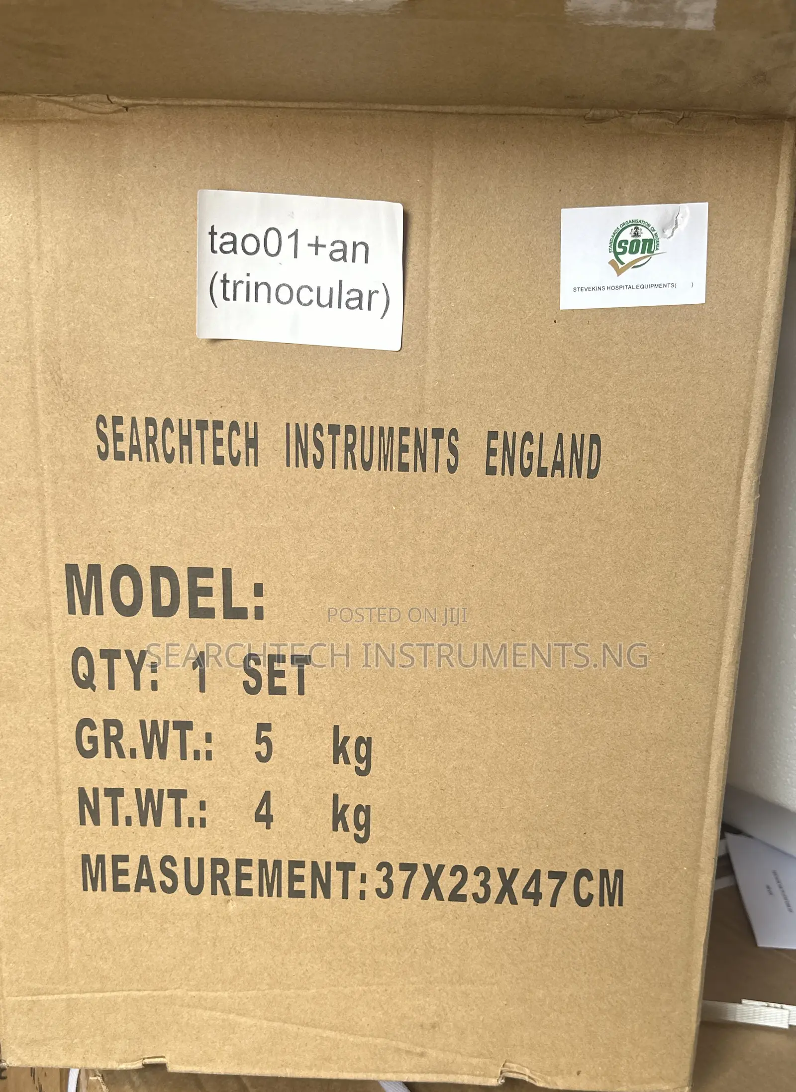 Trinocular Microscope