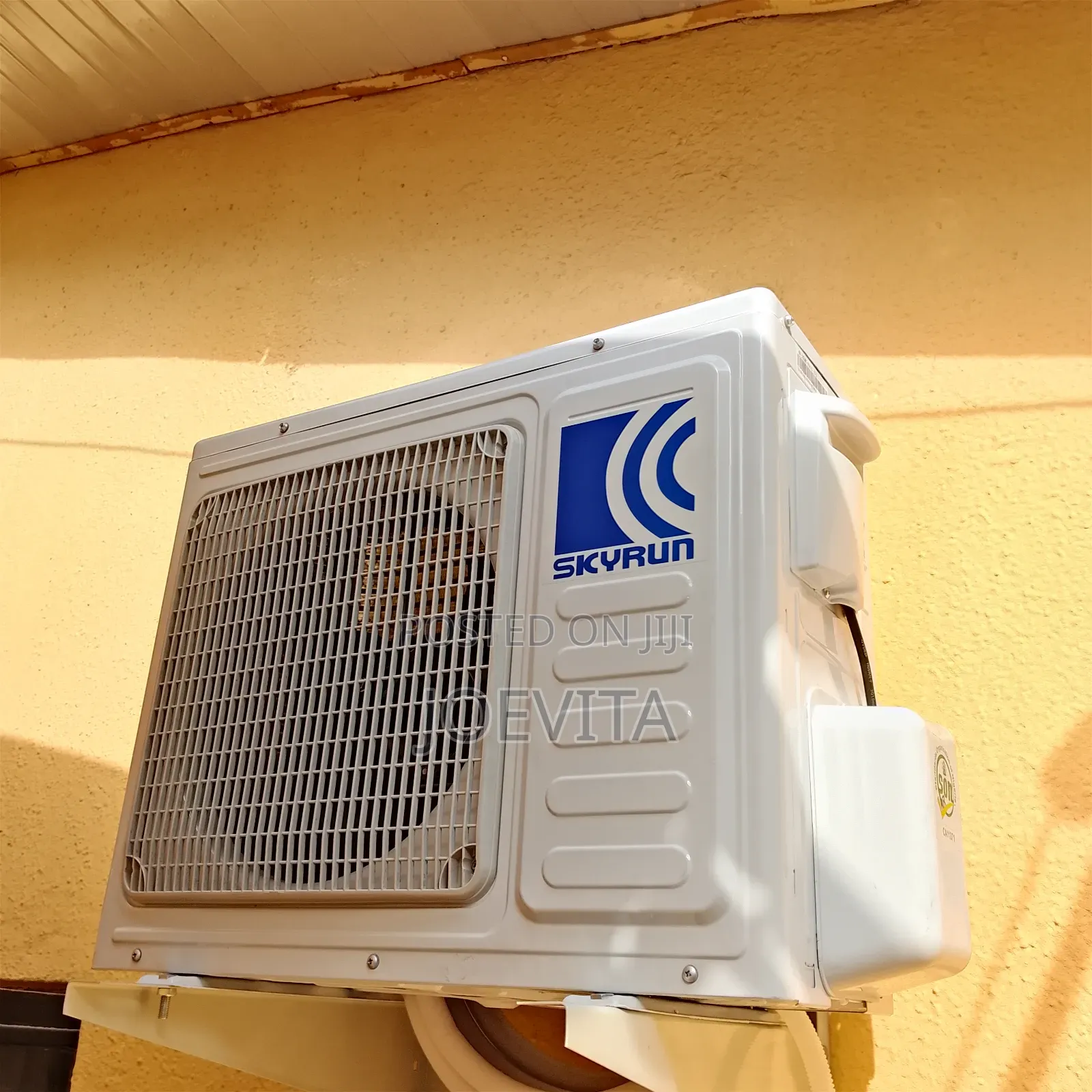 Skyrun Air Conditioner 1.5hp