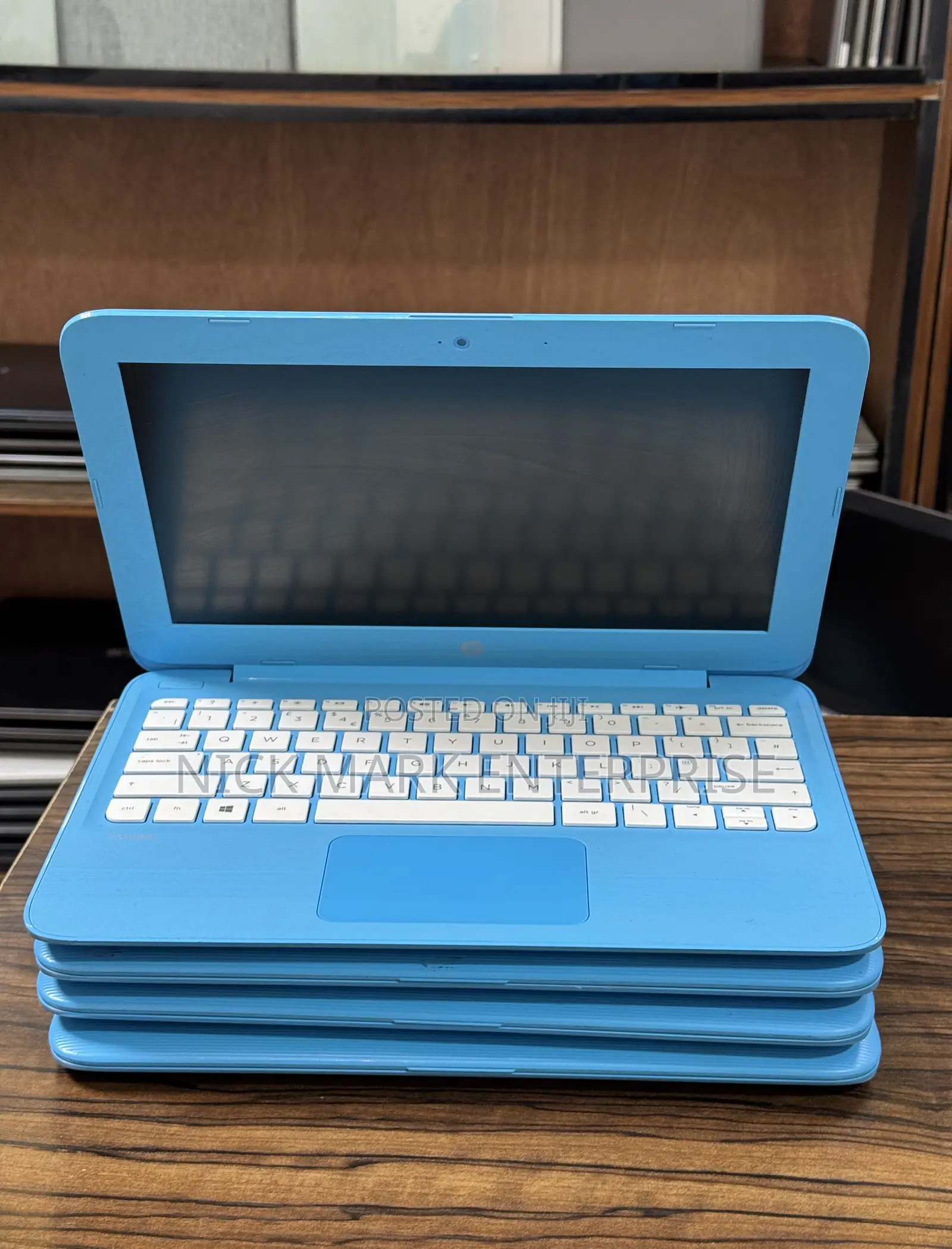 Laptop HP Stream 11 2GB Intel Celeron SSD 32GB