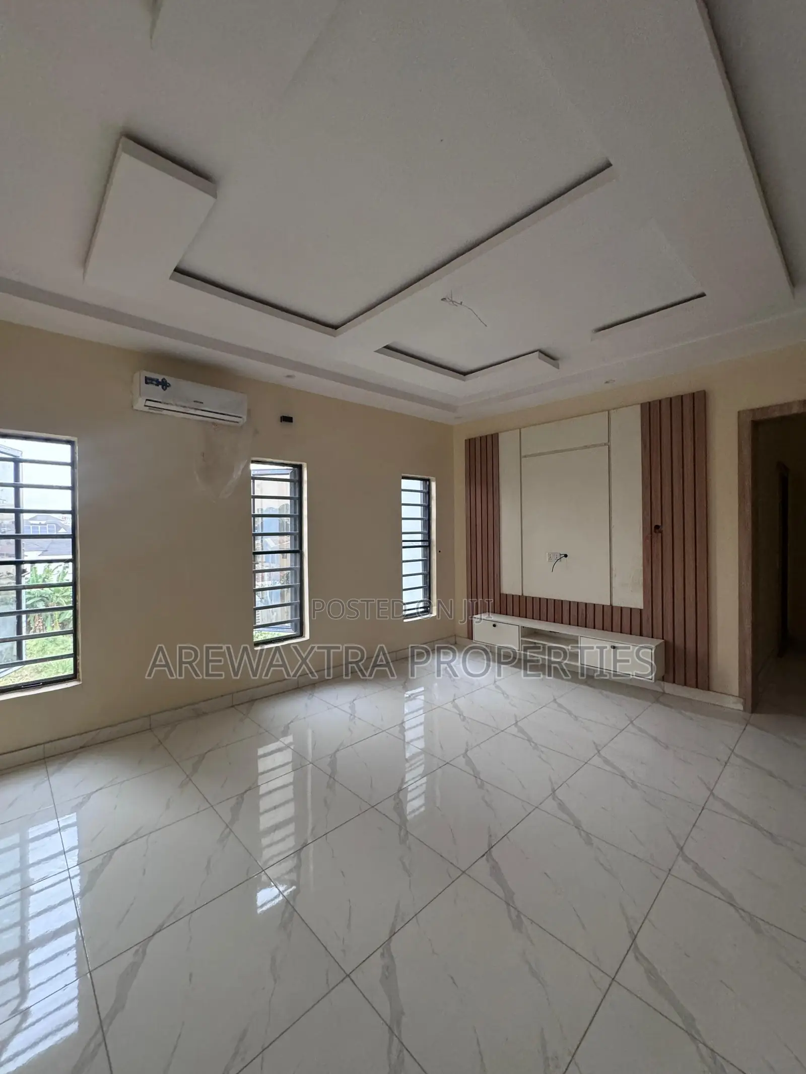 4bdrm Duplex in Engr Lere Adigun Gra, Basorun for rent