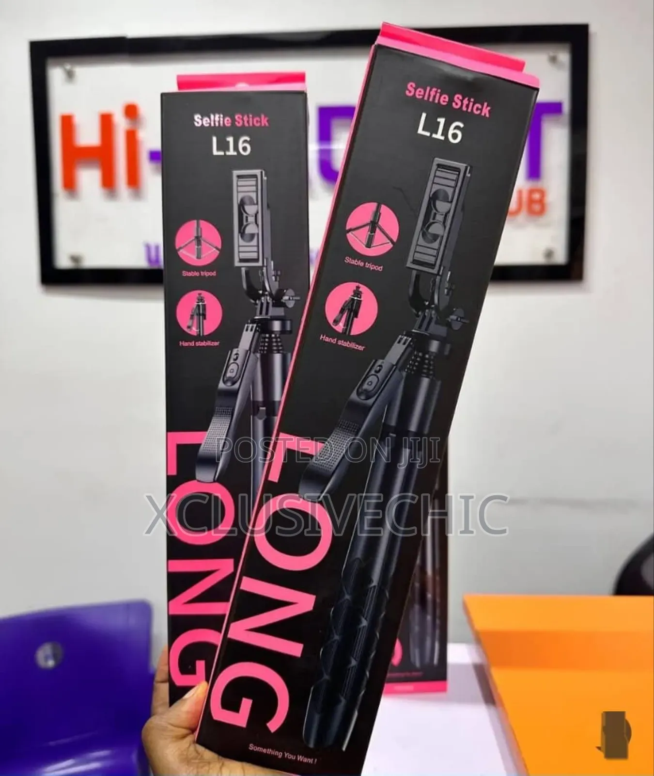 L16 Tripod Stand