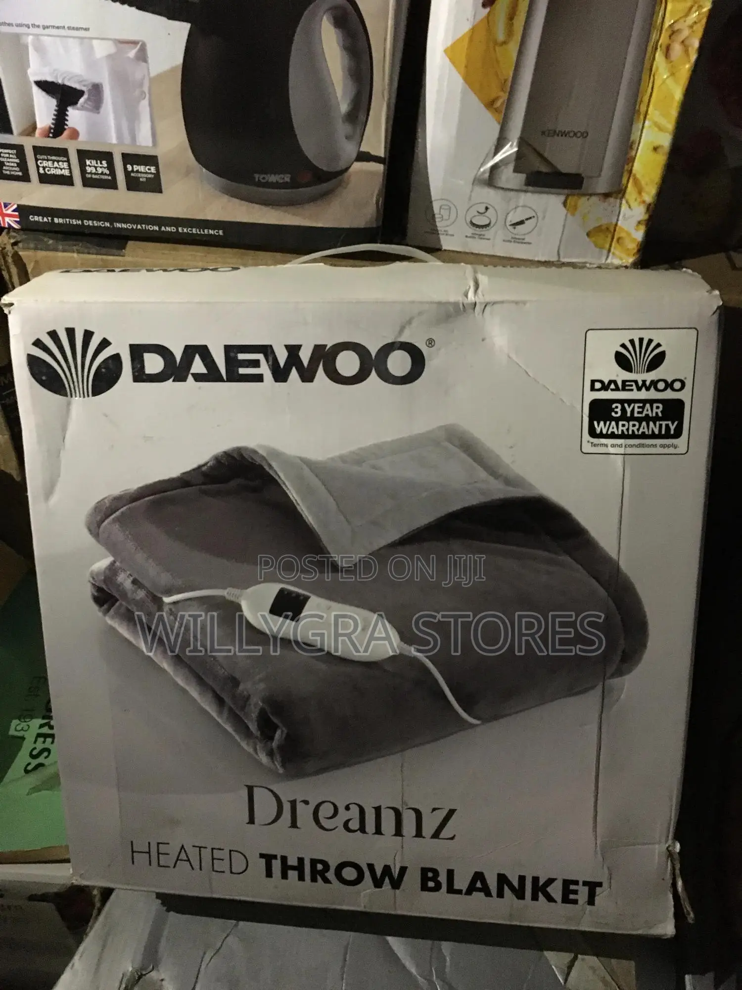 Daewoo Dreamz Heated Throw Blanket