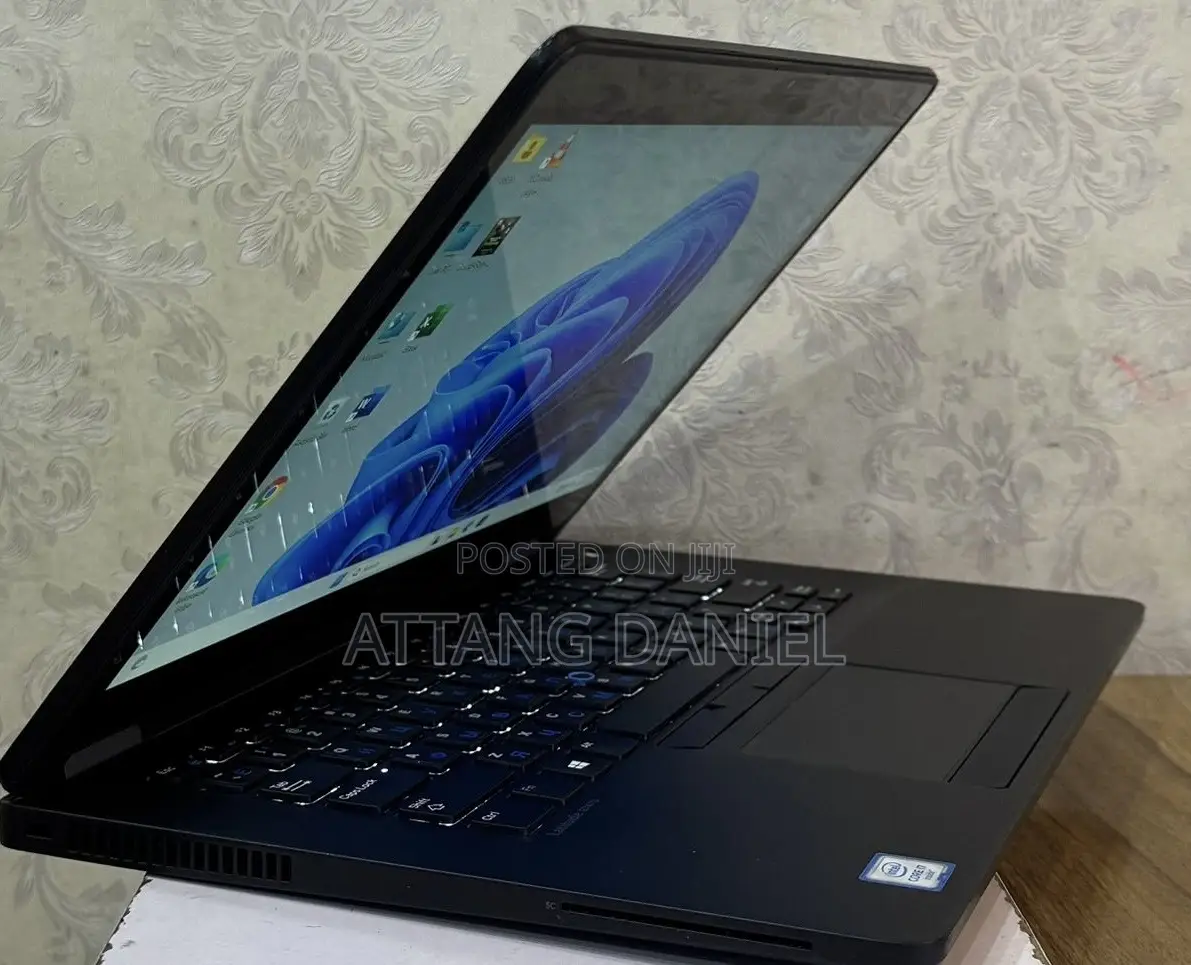 Laptop Dell Latitude E7470 8GB Intel Core I7 SSD 256GB