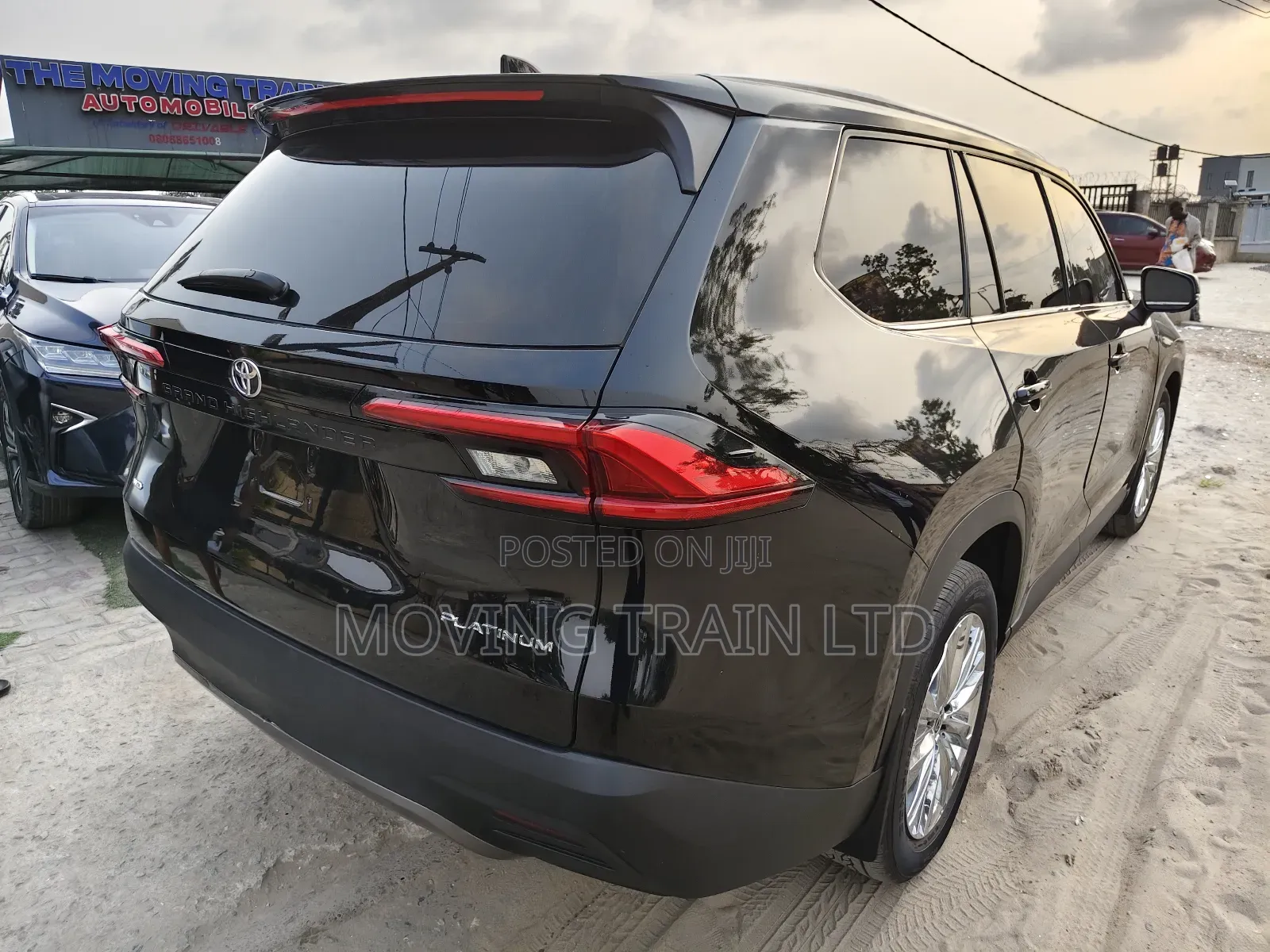 Toyota Highlander Platinum AWD 2023 Black