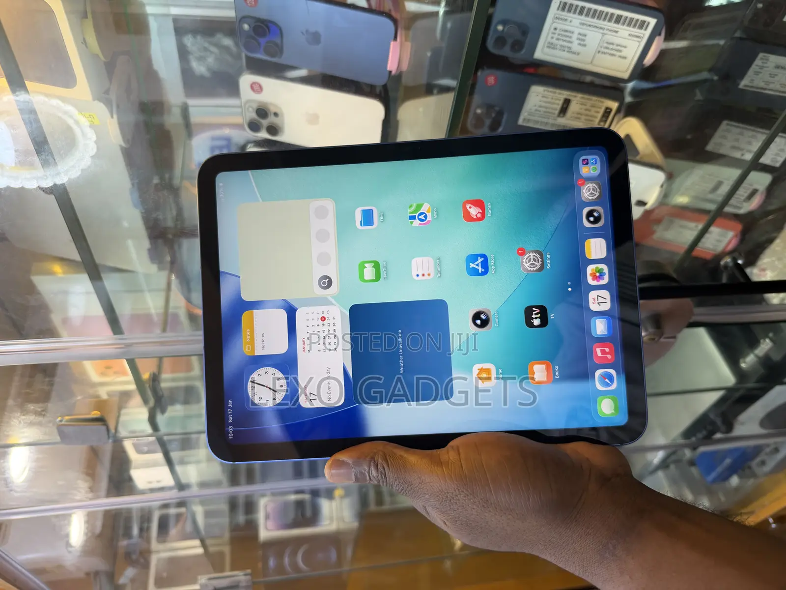Apple iPad (2025) 64 GB Blue