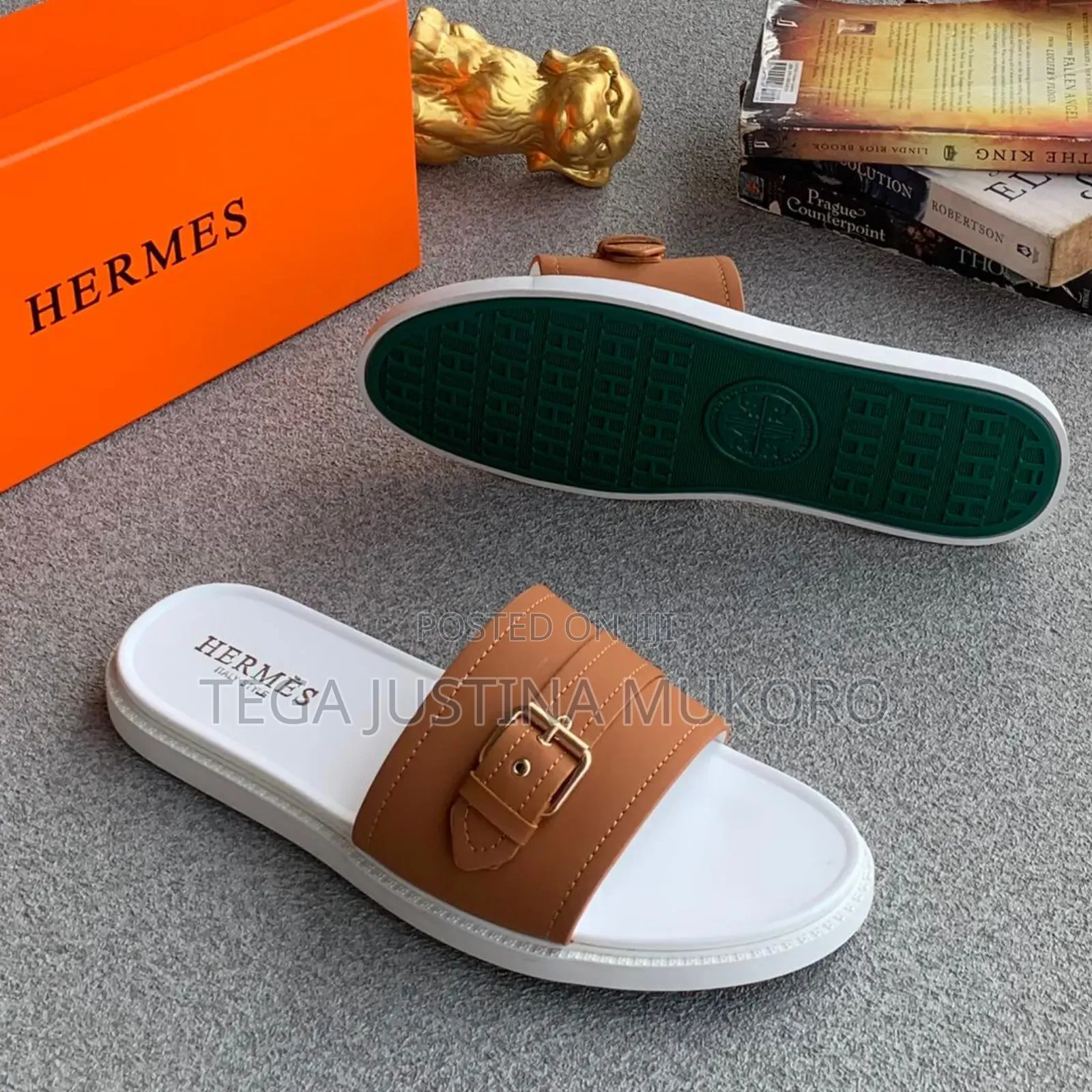 Latest Design Brown and White Hermes Pam Slippers