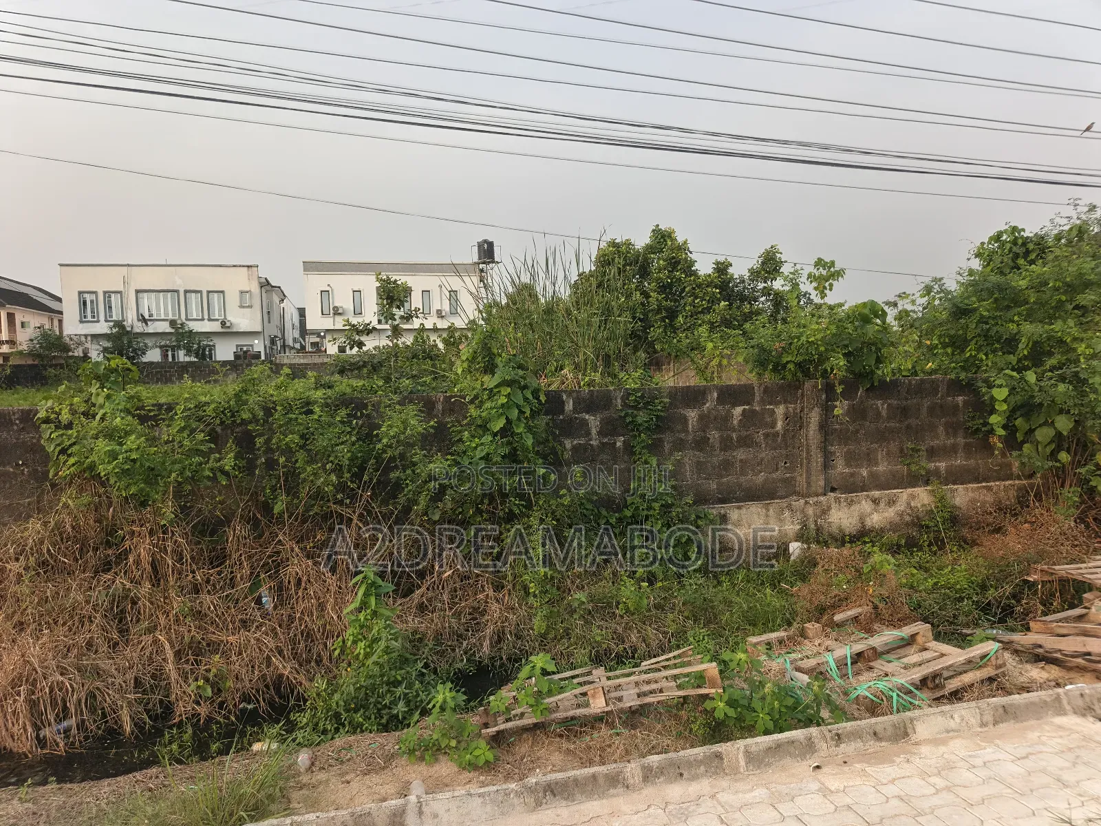 Well Placed Estate Land