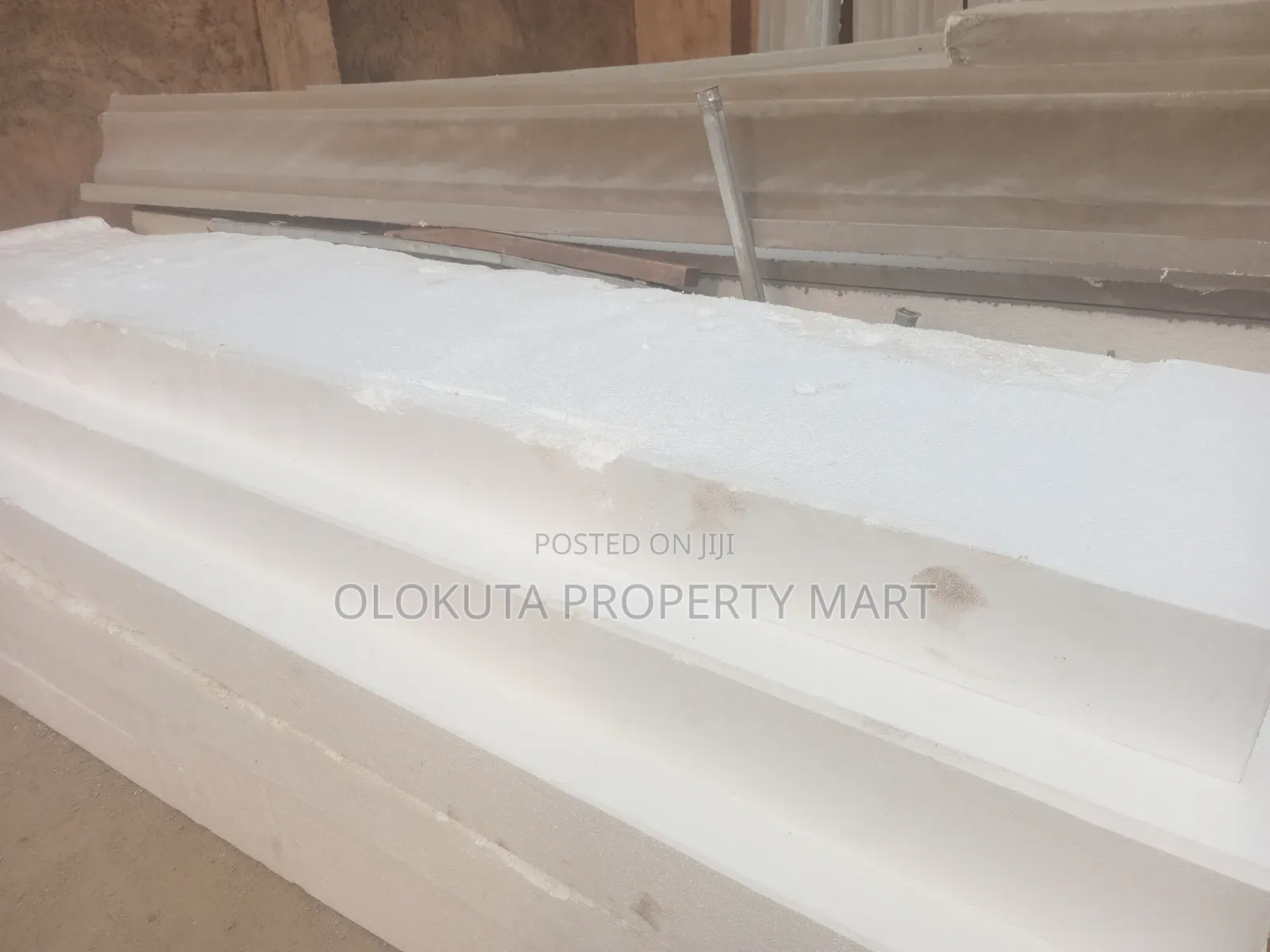 Polystyrene Board and Parapet