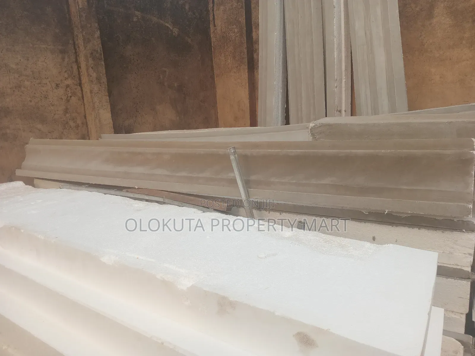 Polystyrene Board and Parapet