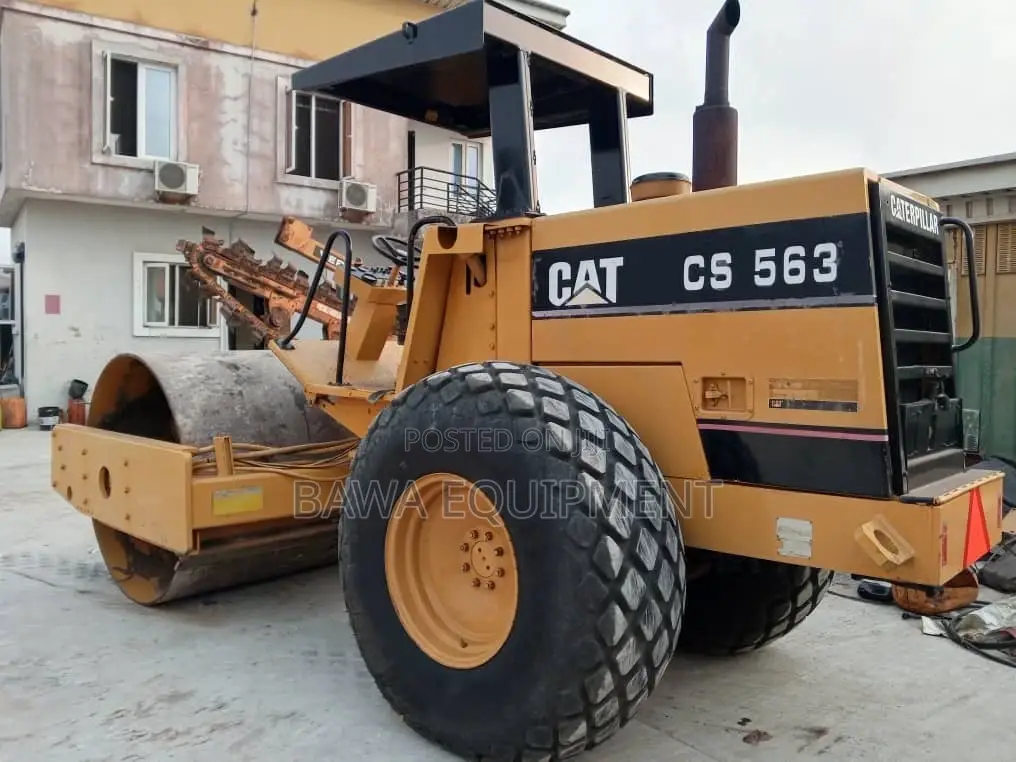 1991 Cat Cs563 Smooth Drum Roller, 84" Drum, 23.1-26 Tires, 4009 HRS