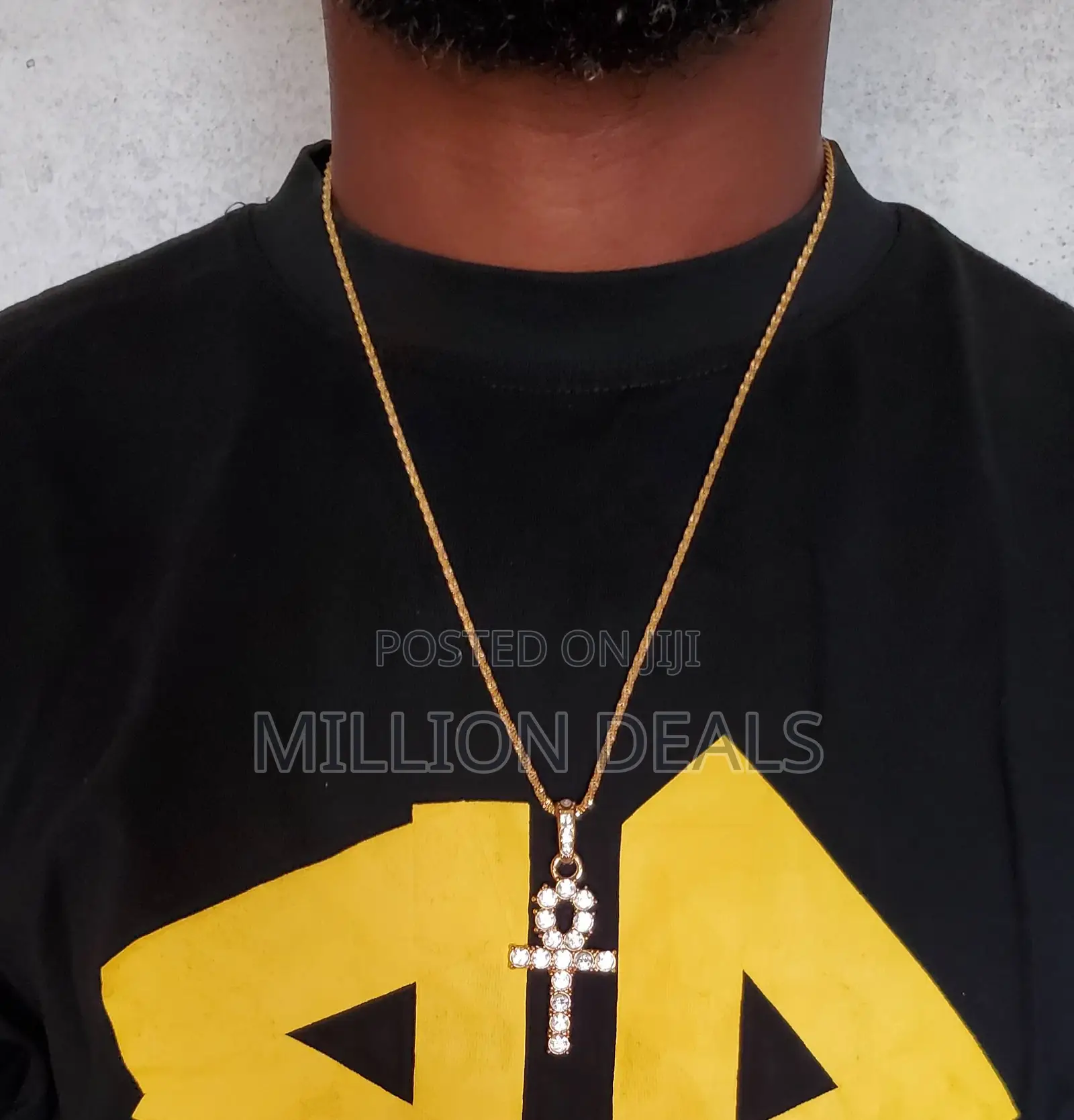 Polished Steel Men’S Neckpiece With Pendant Gold