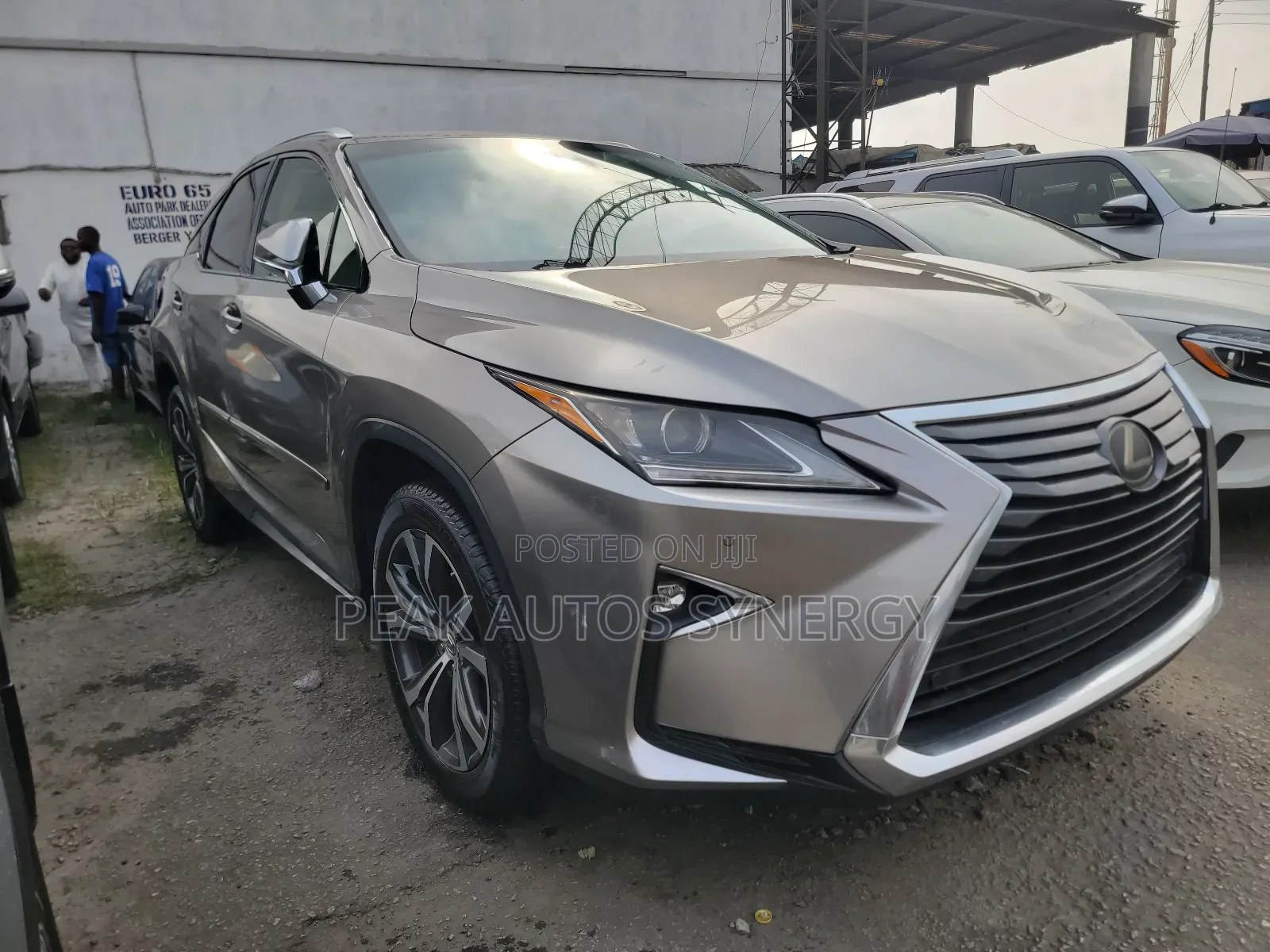 Lexus RX 350 AWD 2017 Gold