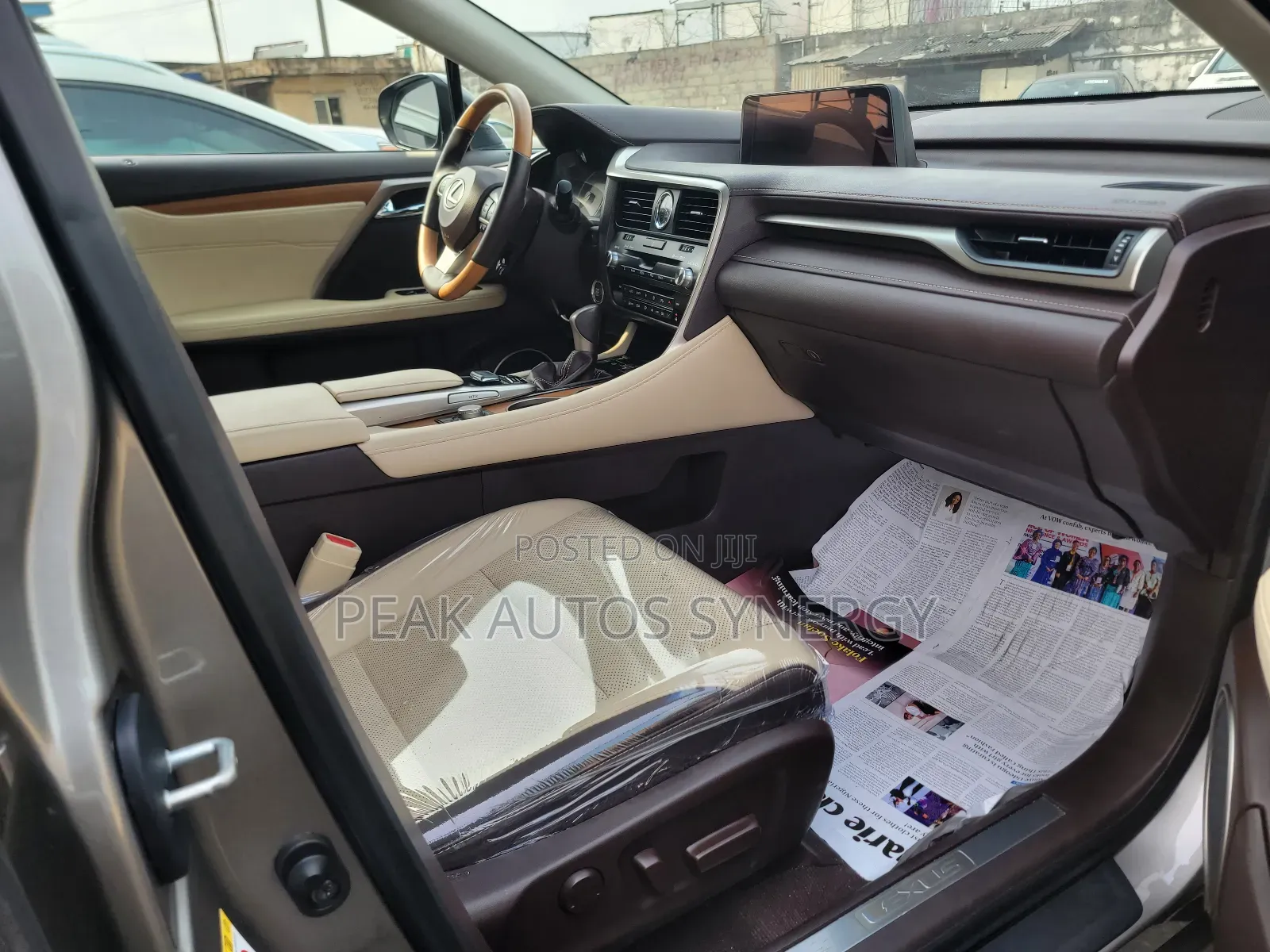 Lexus RX 350 AWD 2017 Gold