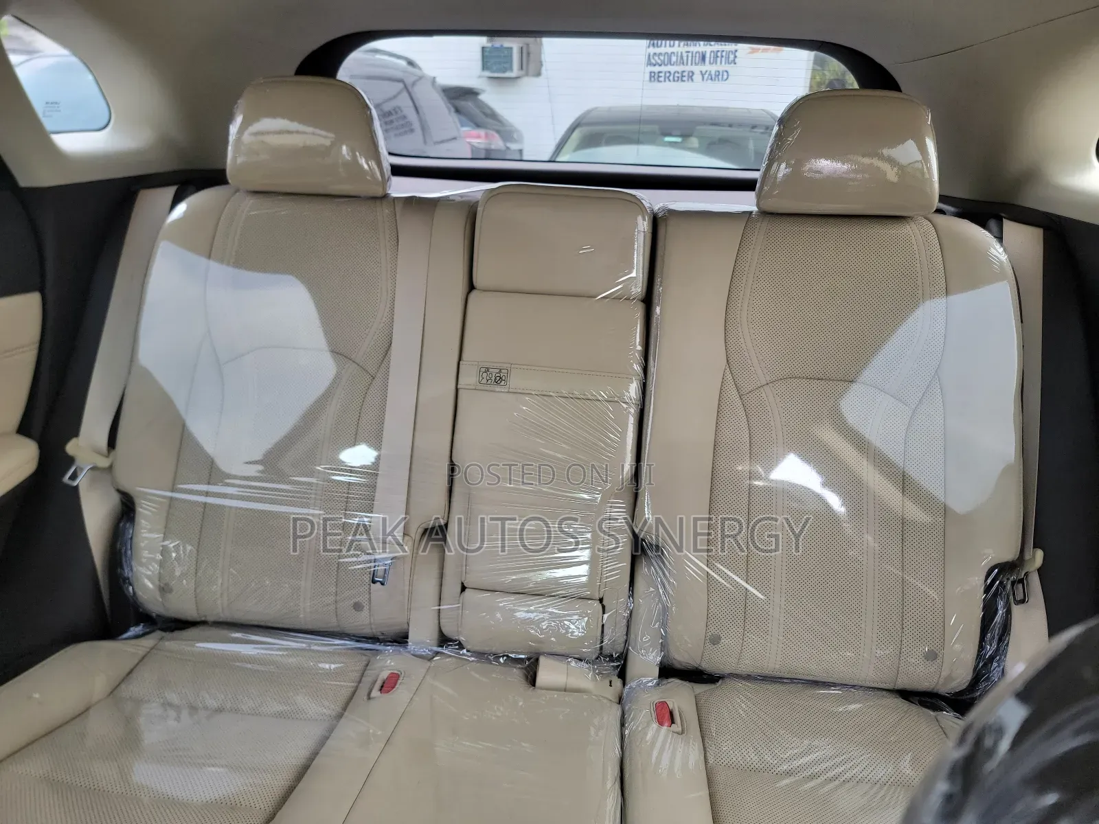 Lexus RX 350 AWD 2017 Gold