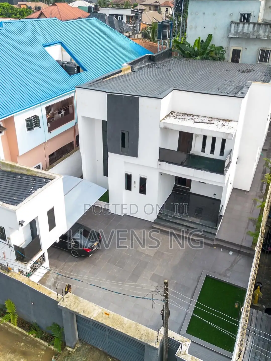 5bdrm Duplex in Woji for sale