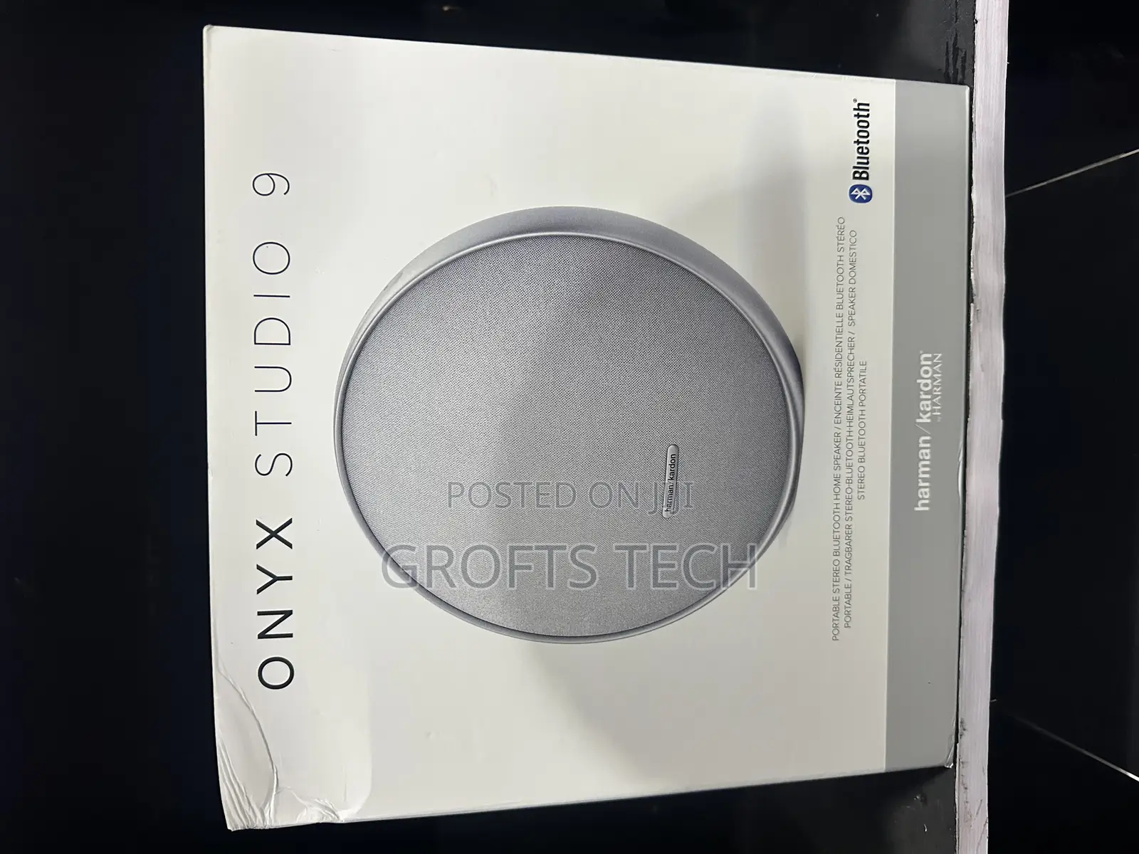 Onyx Studio 9